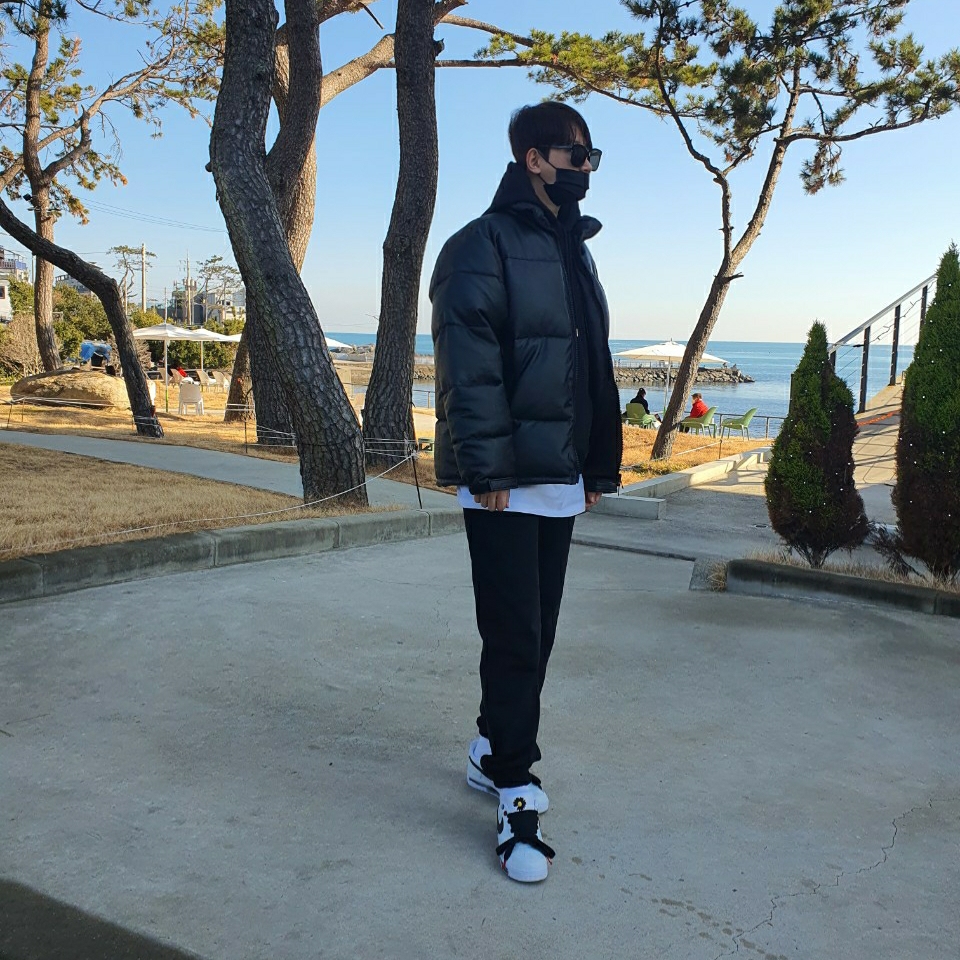 Nike x Peaceminusone Air Force 1 Low Para-Noise 2.0 착용 스타일 - 2