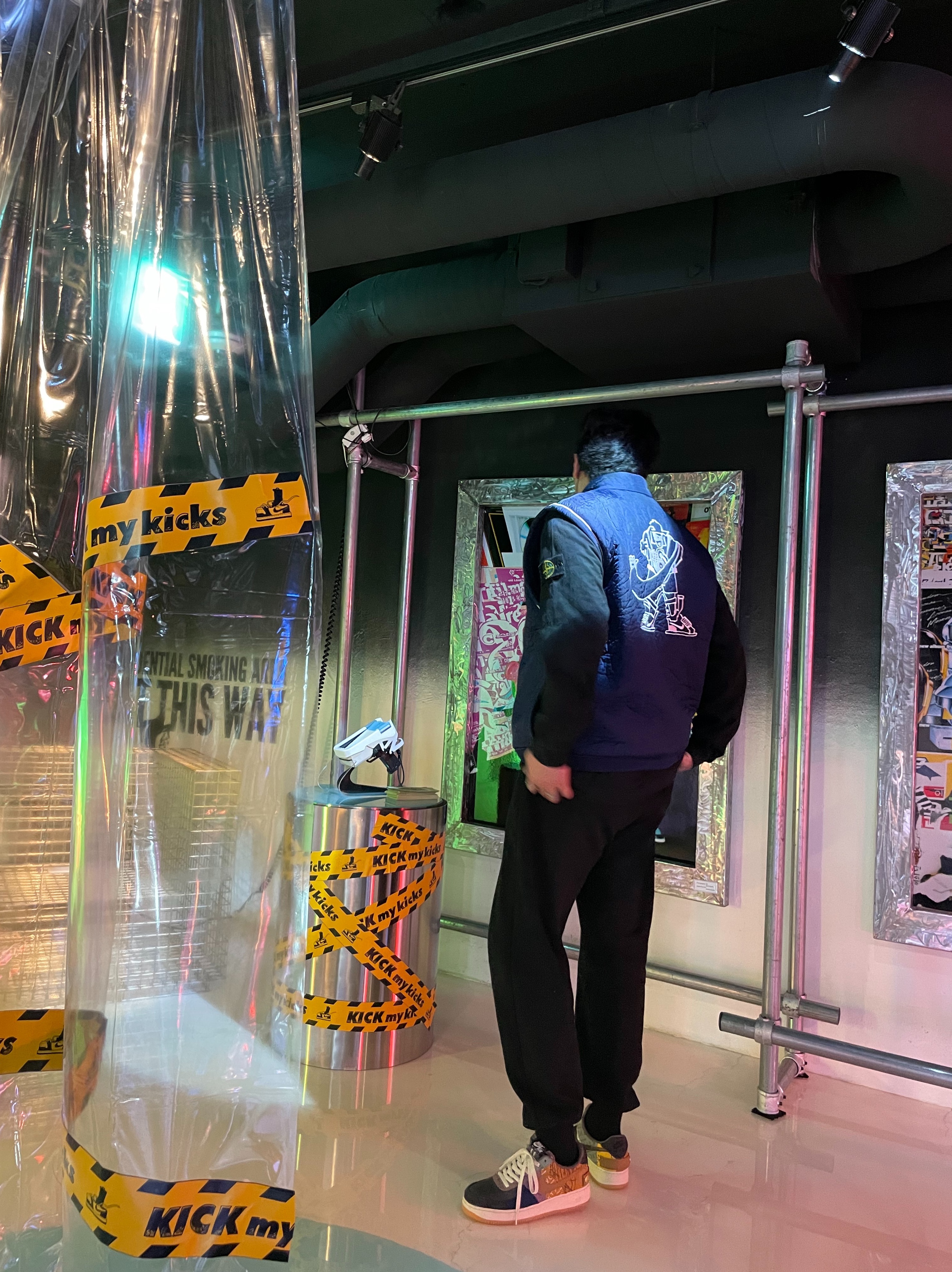 Nike x Travis Scott Air Force 1 Low Cactus Jack 착용 스타일