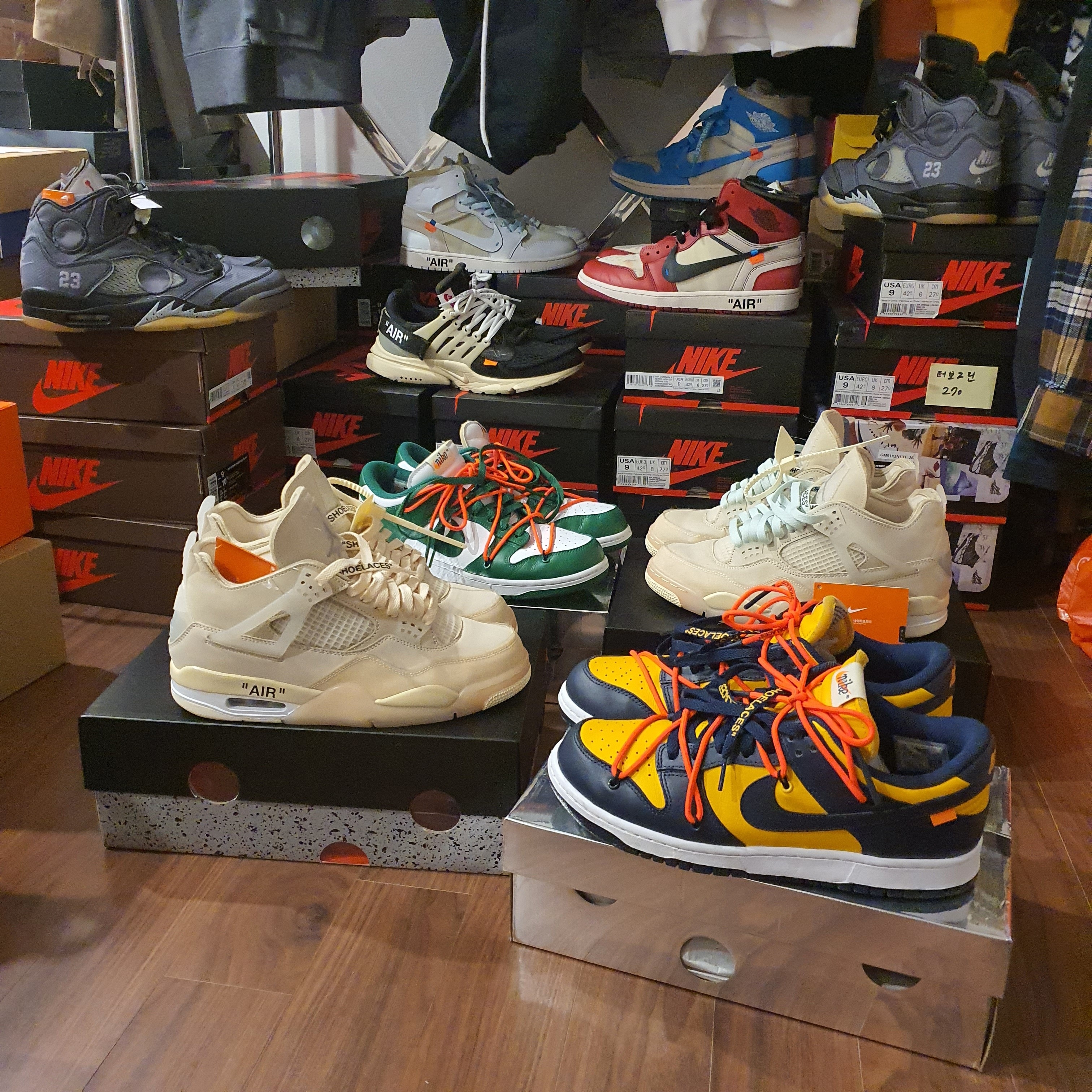Nike x Off-White Dunk Low Pine Green, Nike x Off-White Dunk Low University Gold Midnight Navy 착용 스타일
