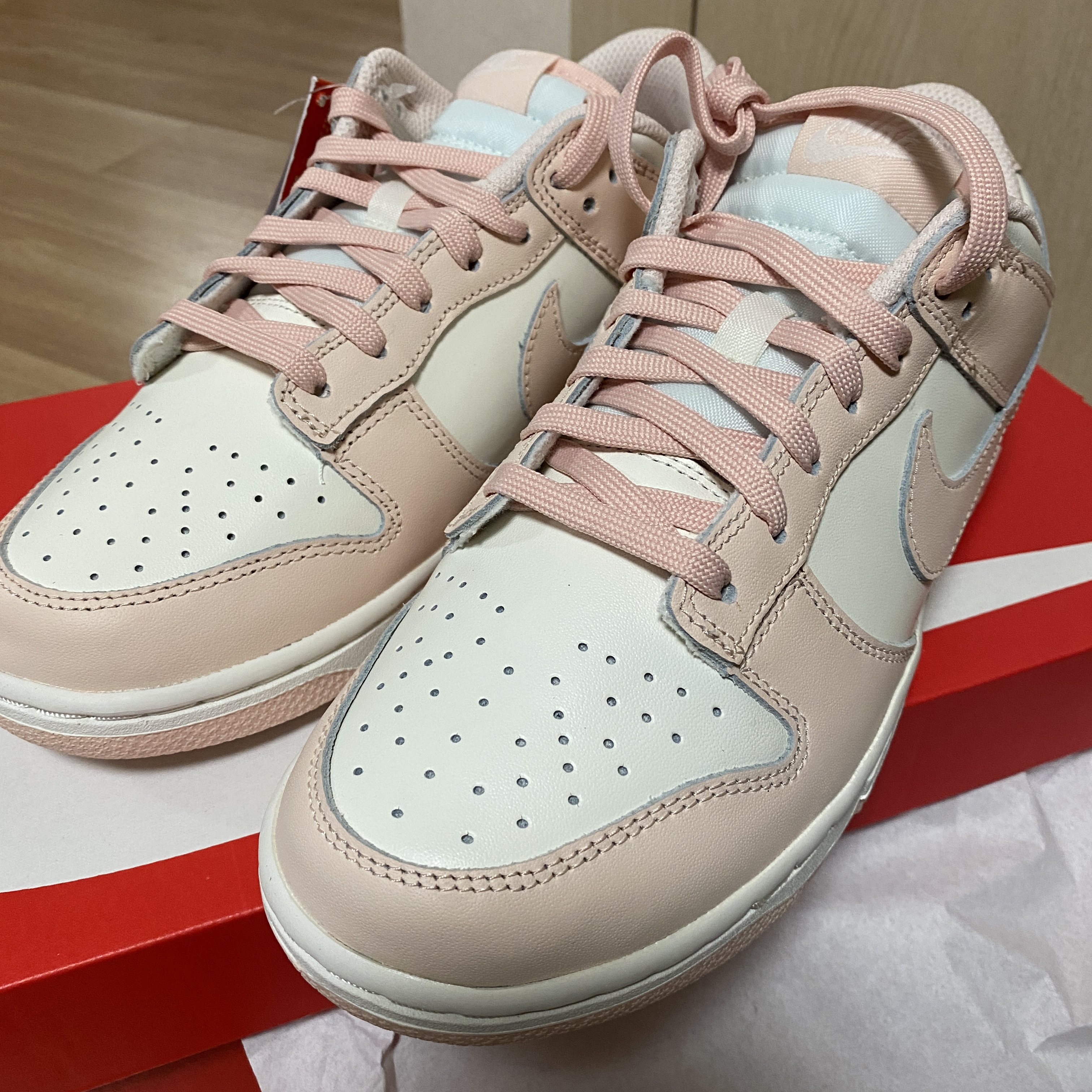 (W) Nike Dunk Low Orange Pearl 착용 스타일