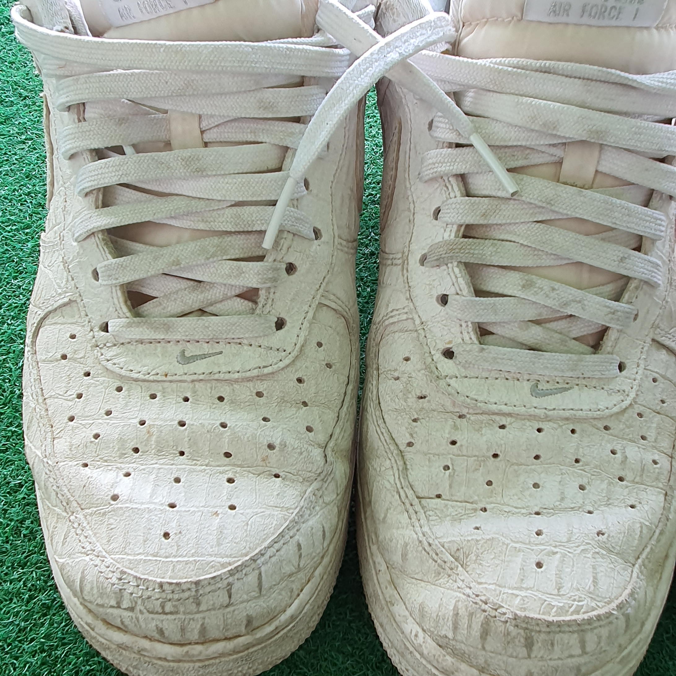 Nike Air Force 1 Low '07 LV8 White Croc 착용 스타일 - 2
