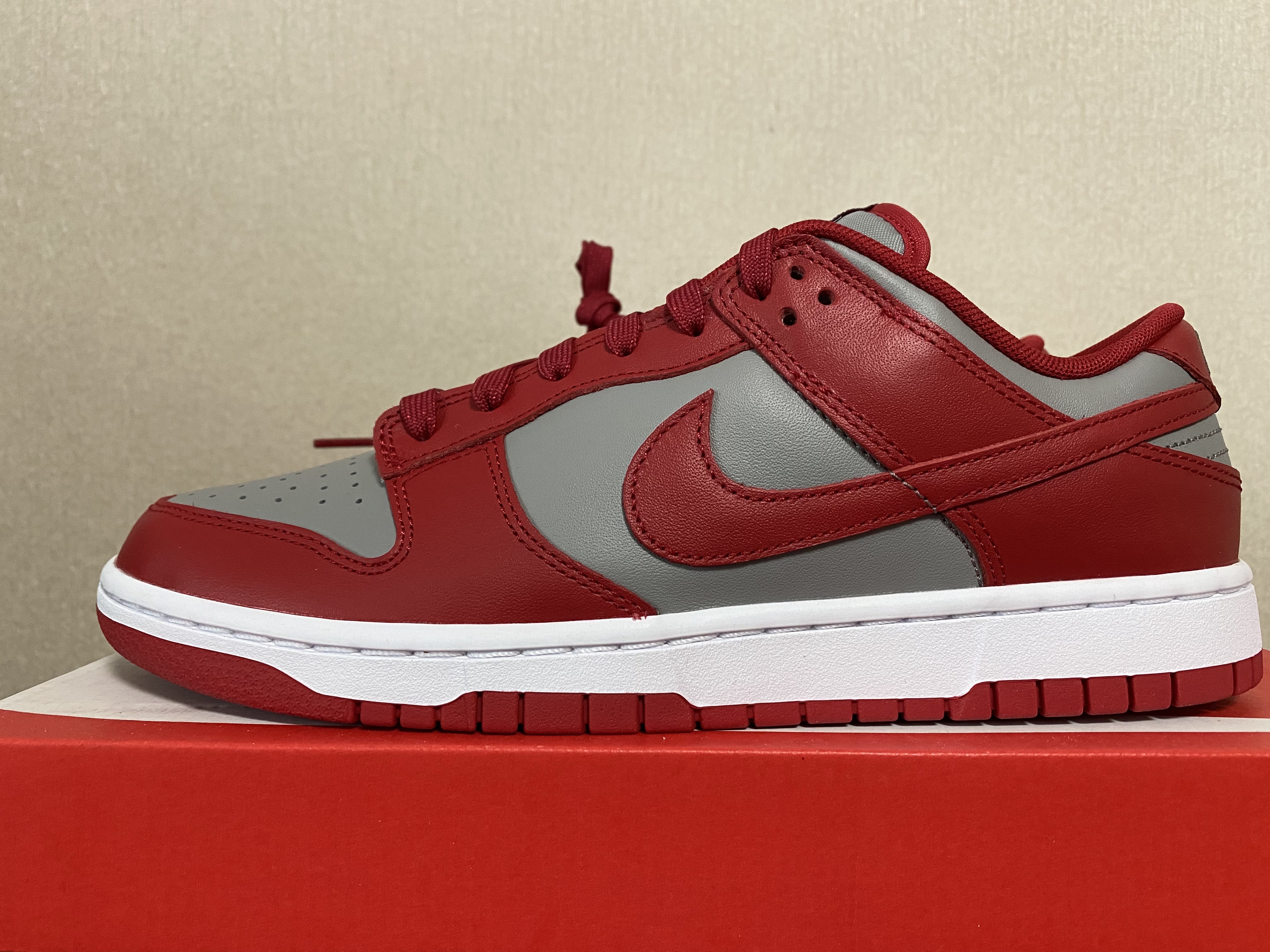 Nike Dunk Low Retro Medium Grey 착용 스타일