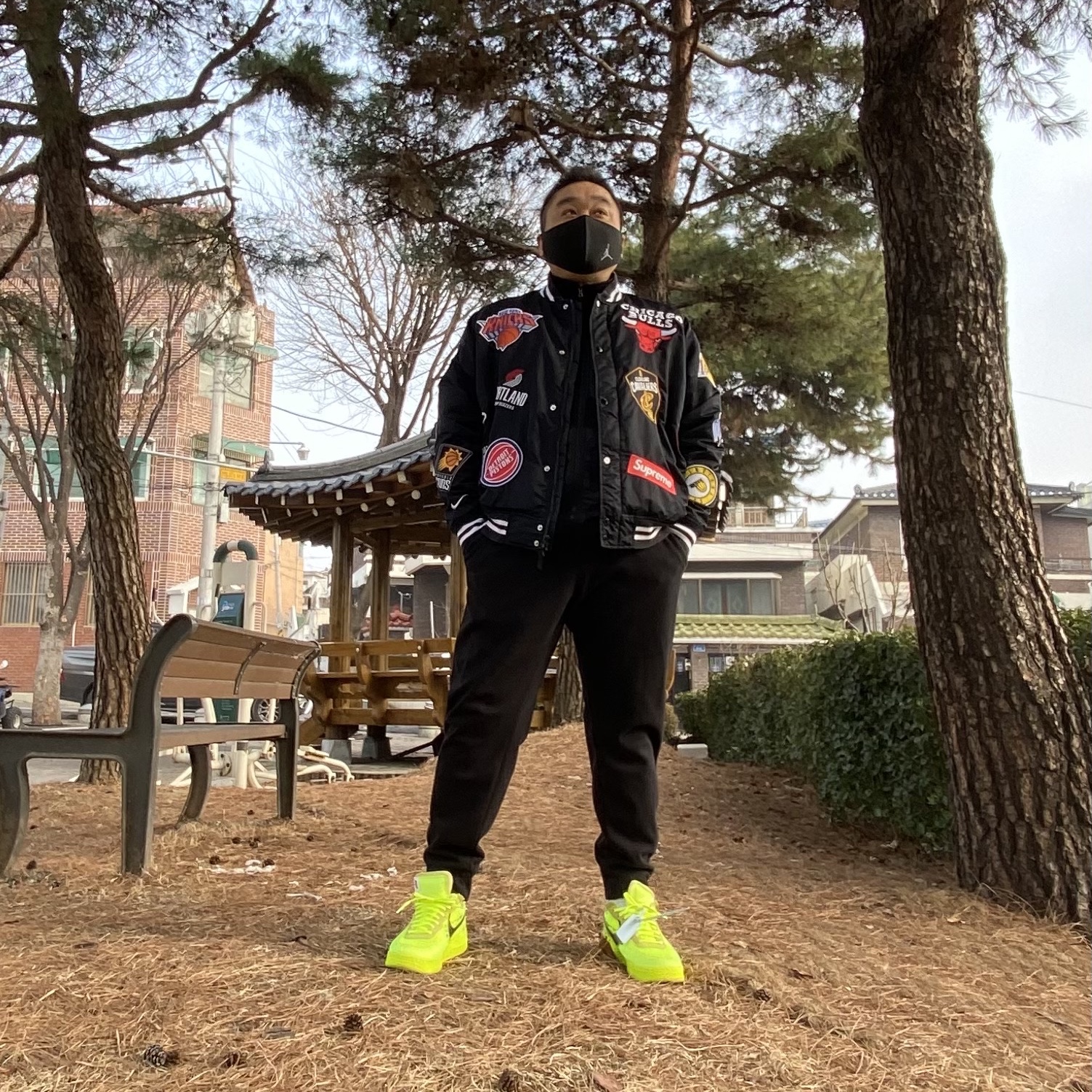 Nike x Off-White Air Force 1 Low Volt, Supreme x Nike NBA Teams Warm-Up Jacket Black - 18SS 착용 스타일