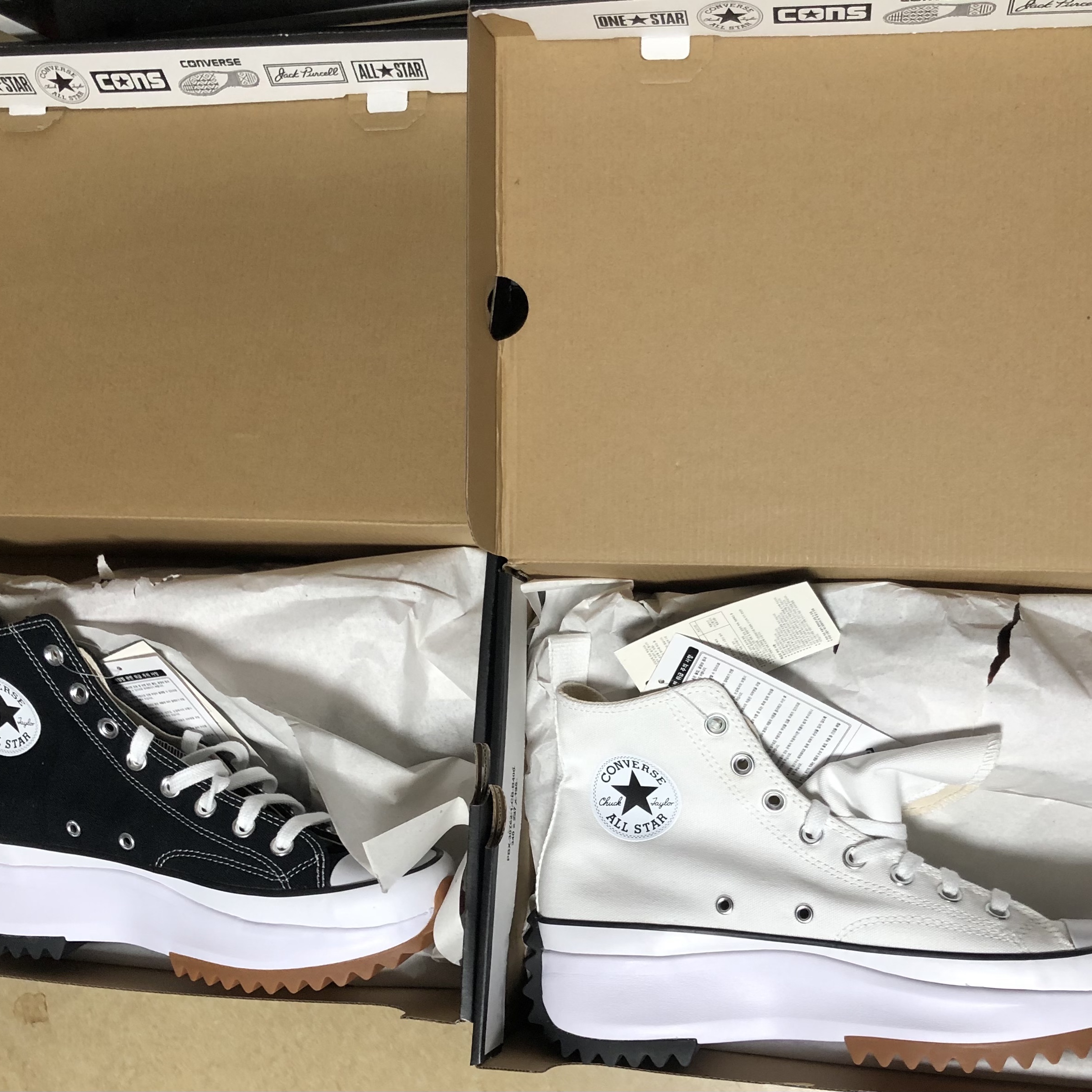 Converse Run Star Hike Hi Black White Gum, Converse Run Star Hike Hi White Black Gum 착용 스타일