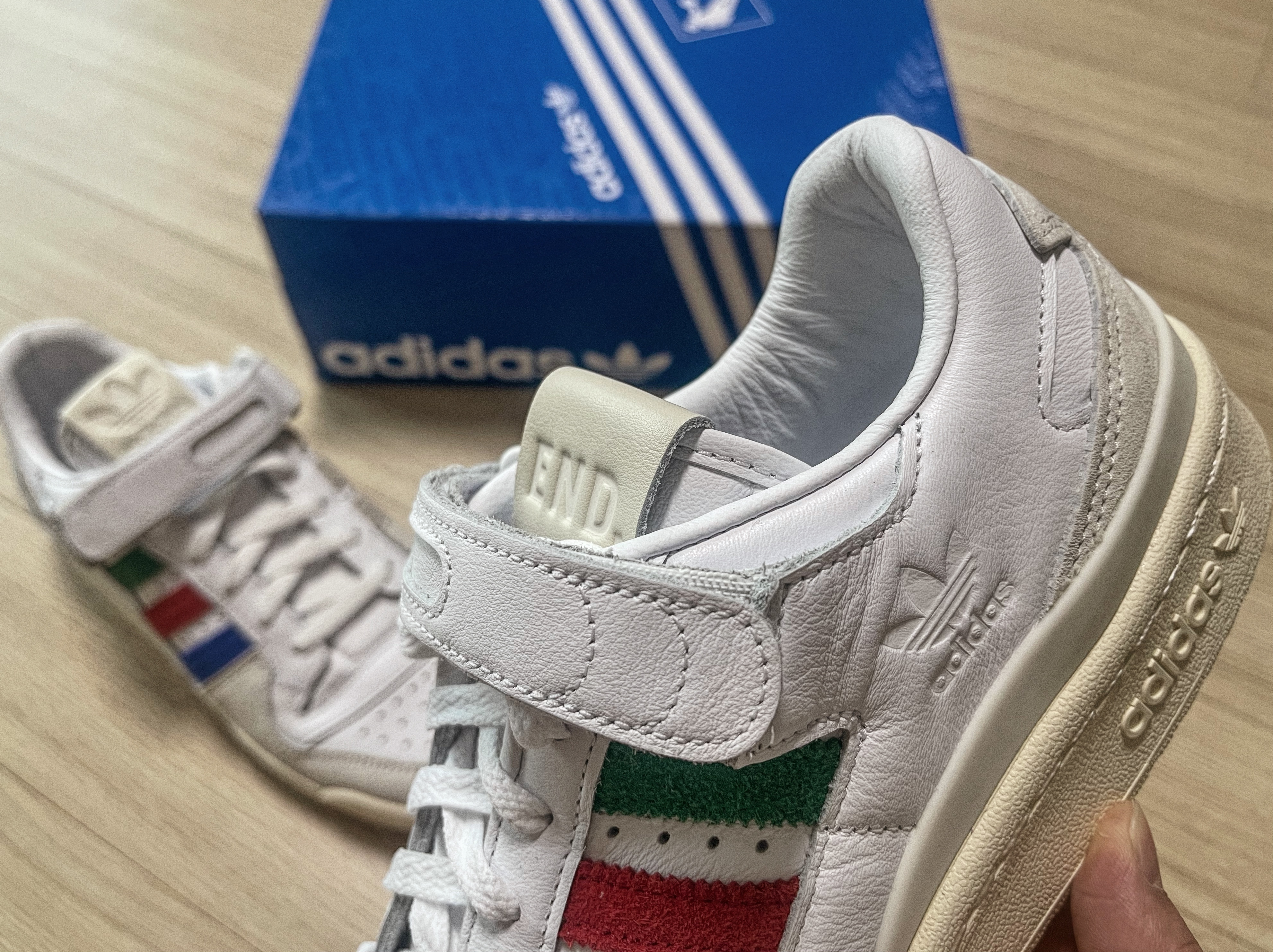 Adidas x END. Forum Low Friends & Forum 착용 스타일 - 4