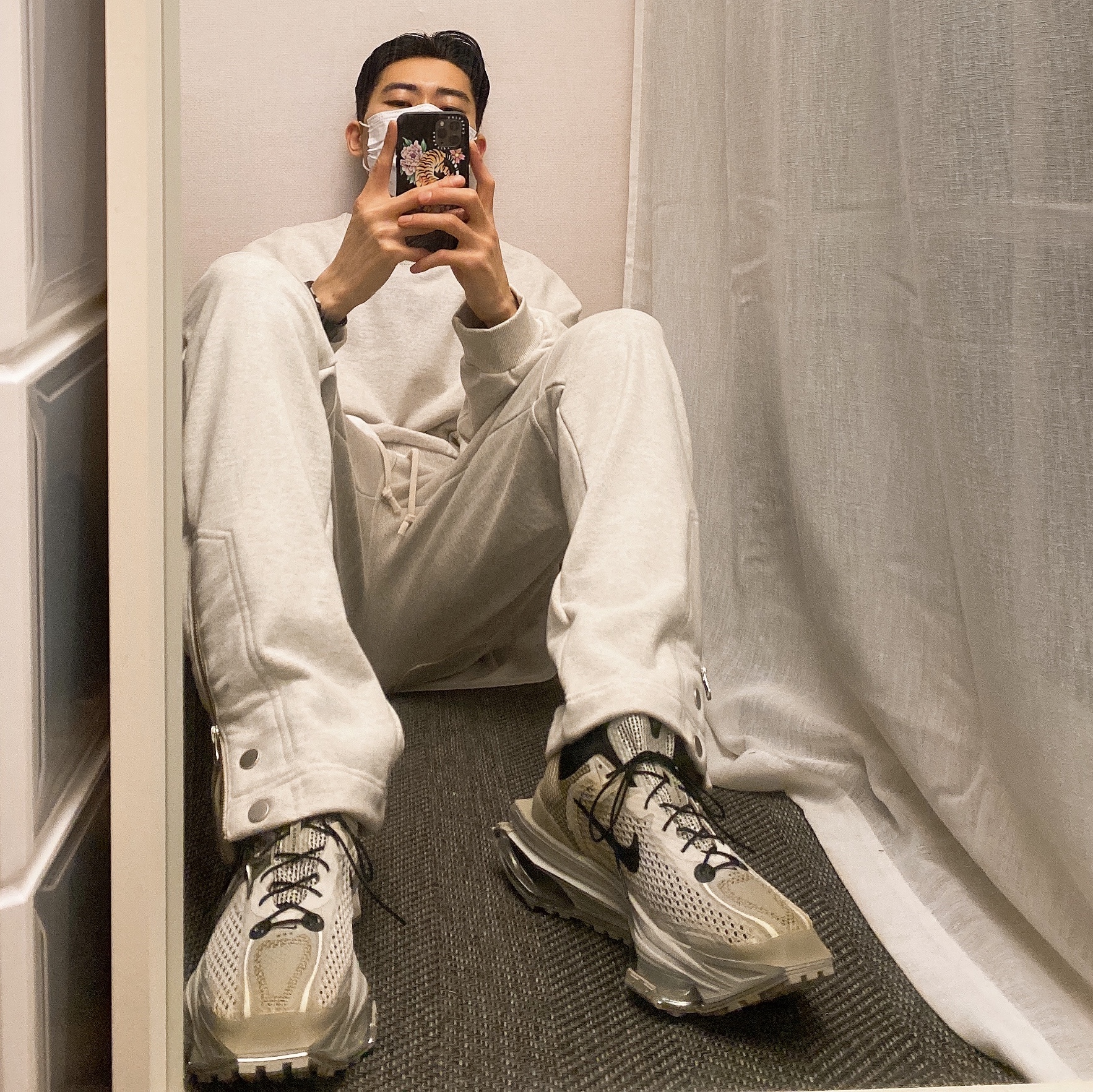 Nike x Matthew M Williams Zoom 004 Stone 착용 스타일