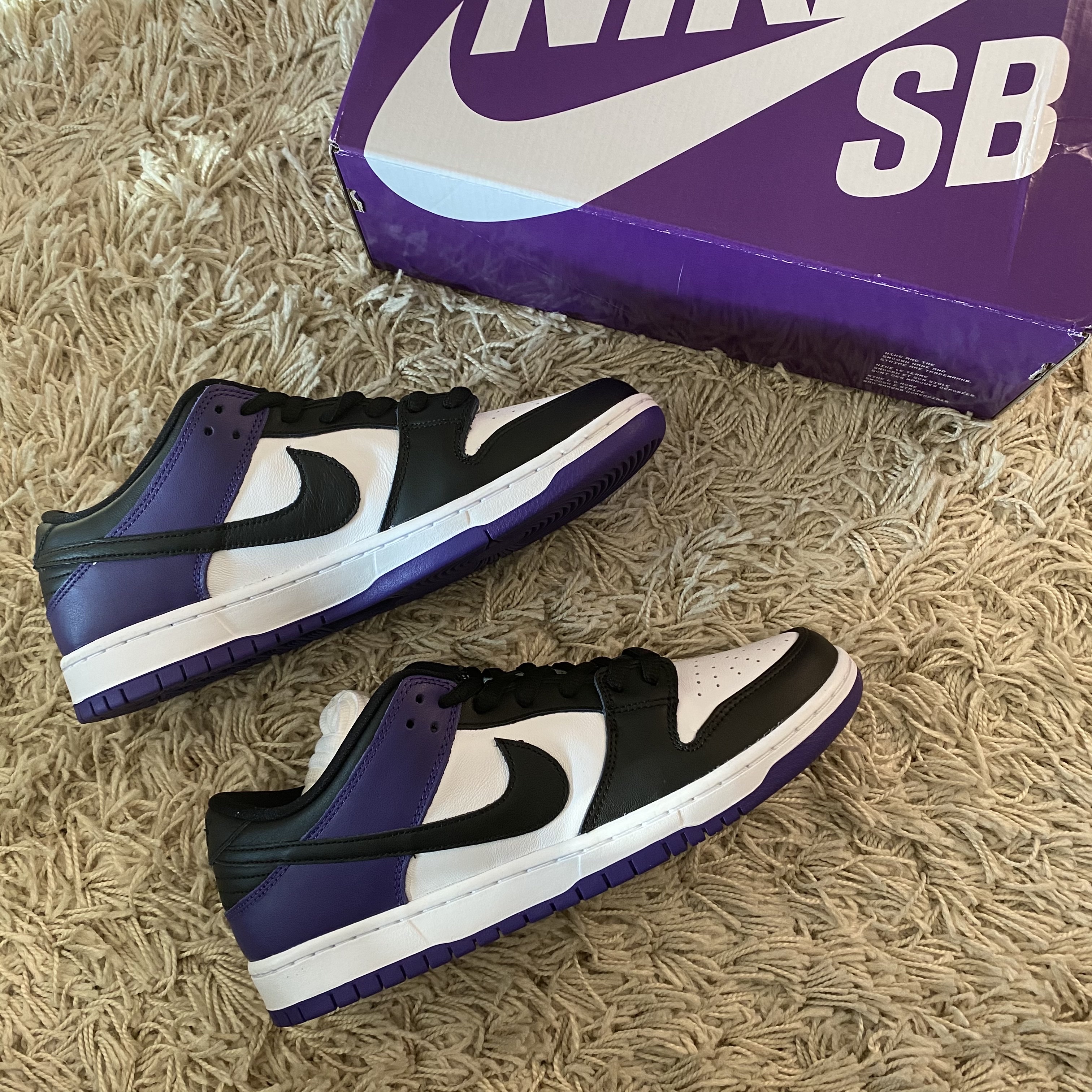 Nike SB Dunk Low Pro Court Purple 착용 스타일