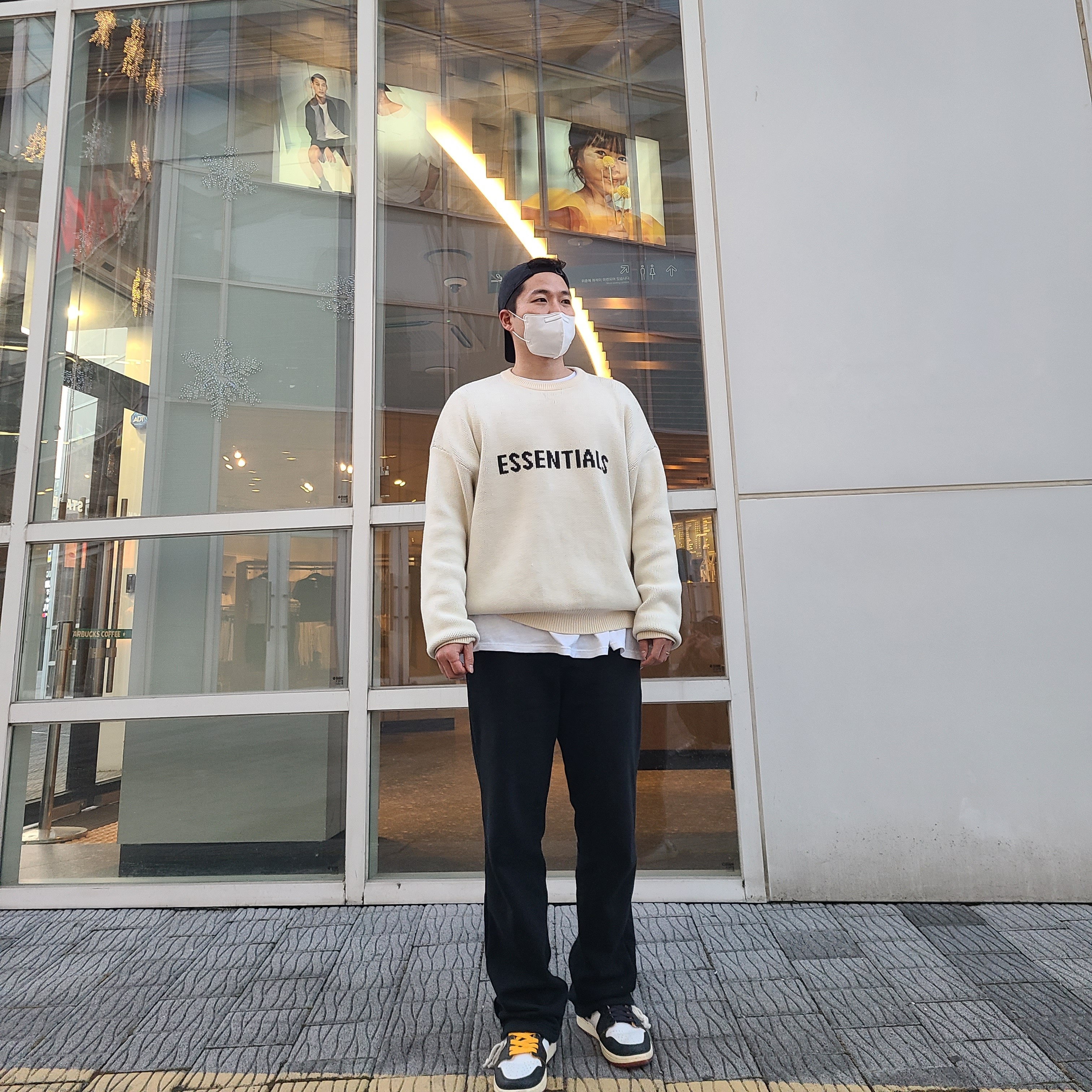 Jordan 1 x Union Retro High Black Toe, Essentials Knit Sweater Buttercream - 20SS 착용 스타일 - 2