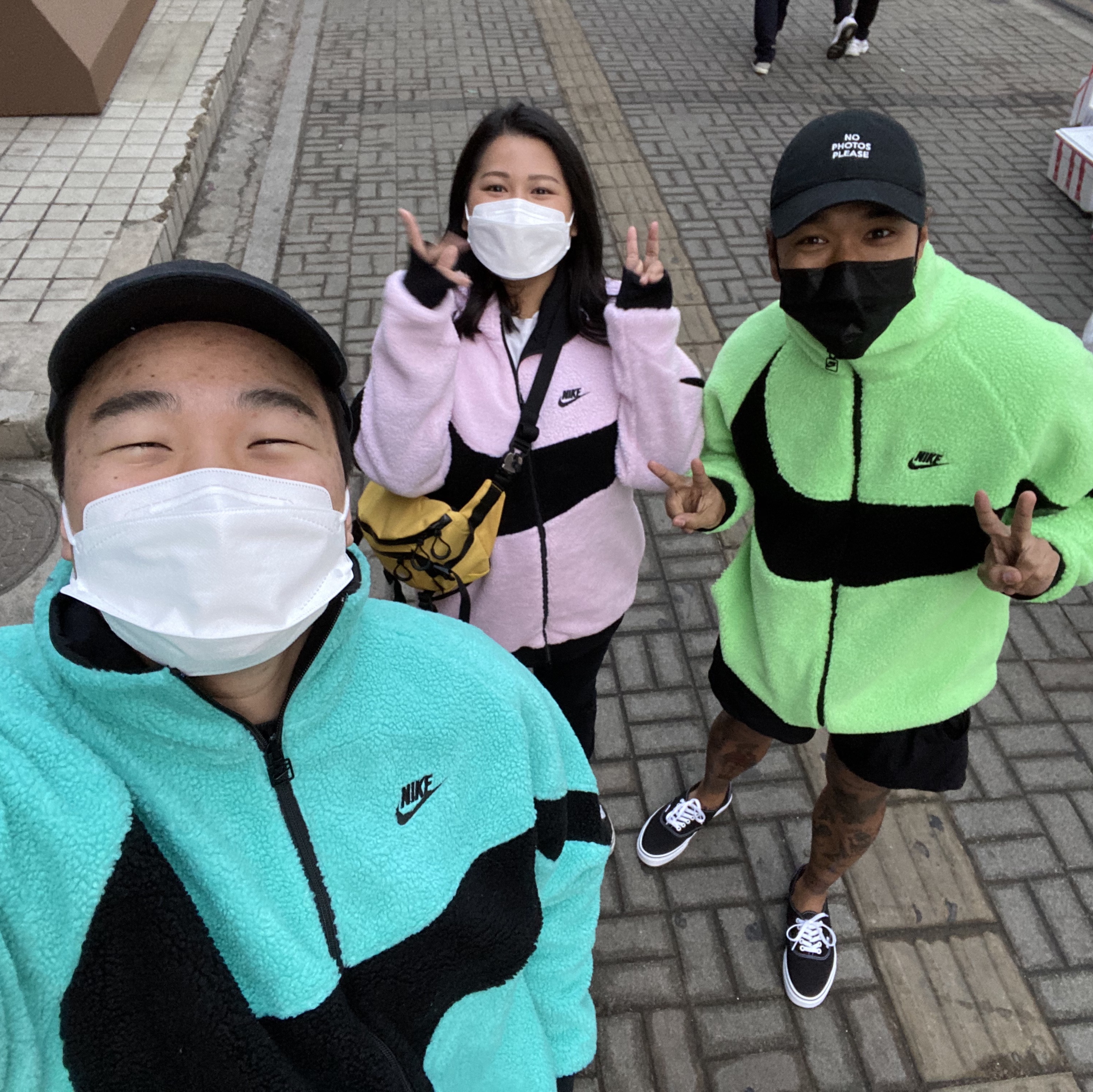 Nike Big Swoosh Full Zip Jacket Hyper Jade Black, Nike Big Swoosh Full Zip Jacket Green Black 착용 스타일