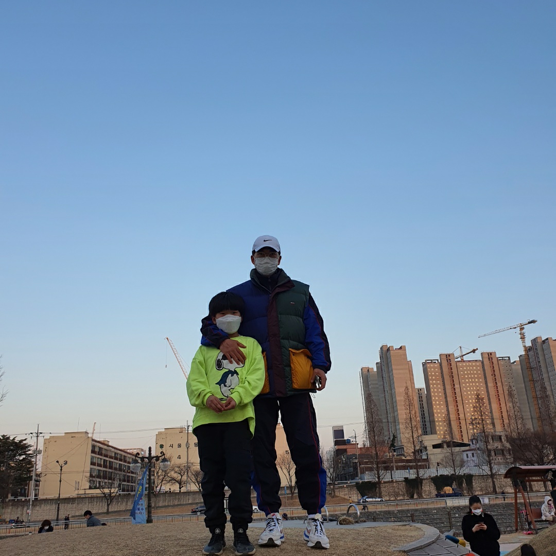 Nike x Sacai VaporWaffle Royal Fuchsia 착용 스타일 - 1