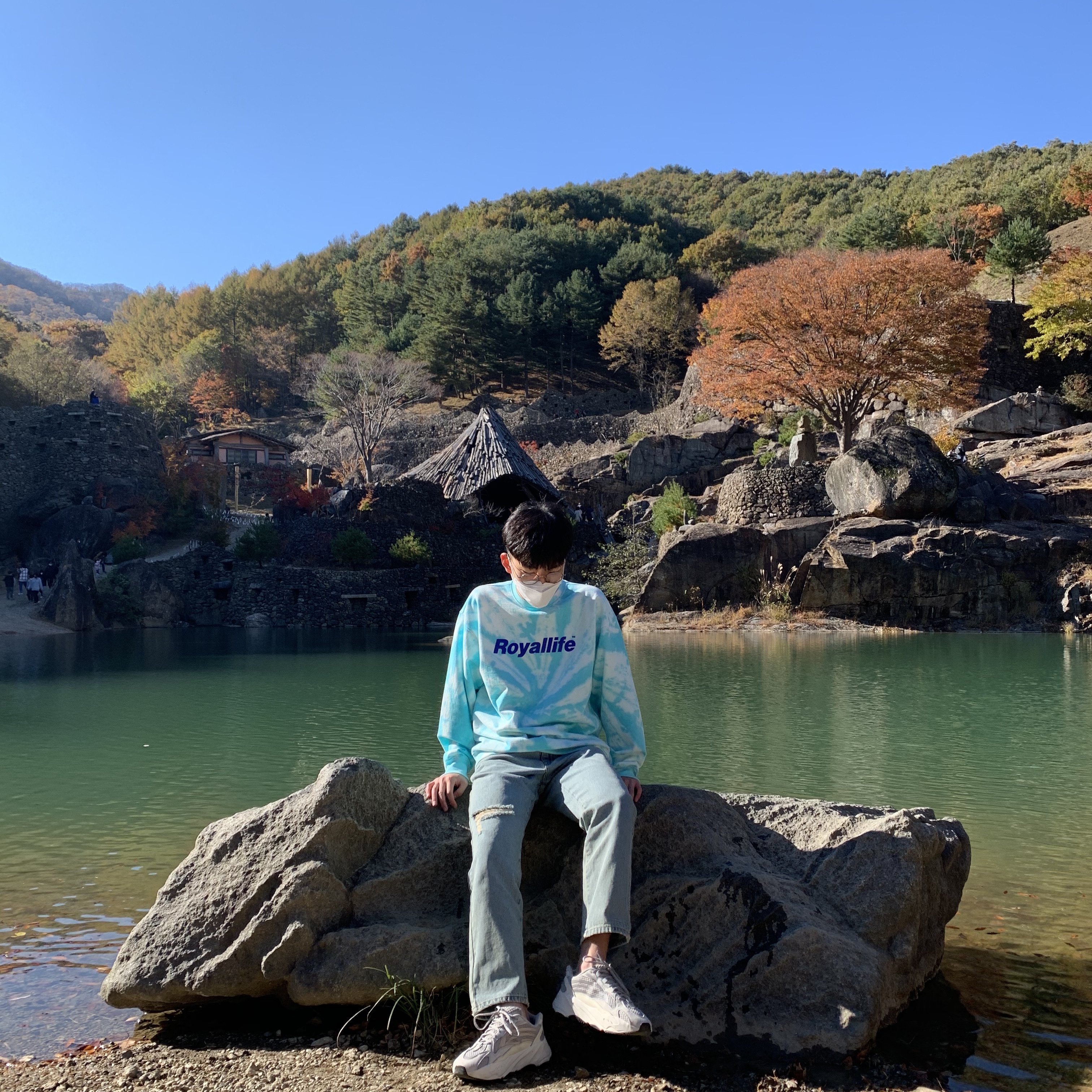 Adidas Yeezy Boost 700 V2 Static 2018 착용 스타일