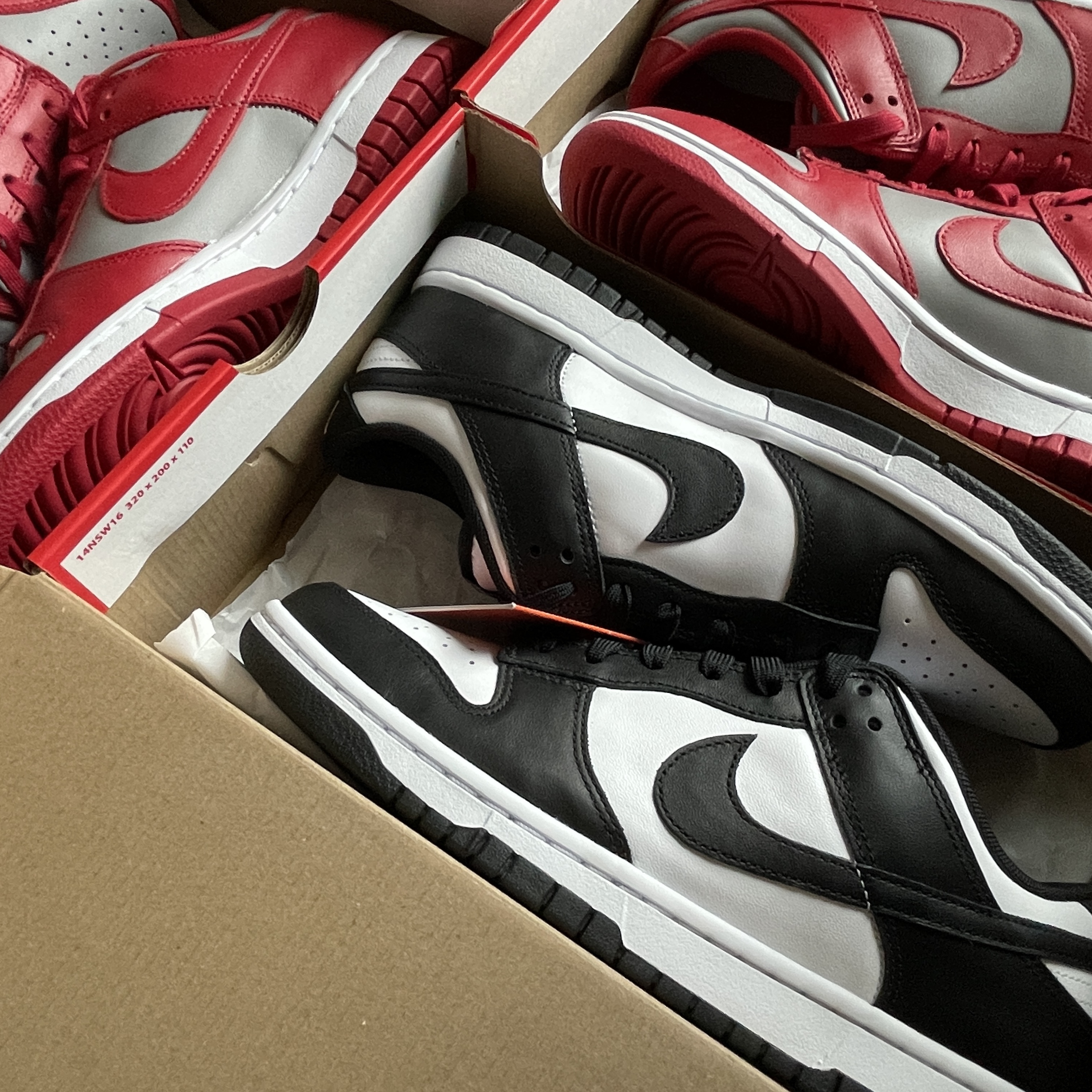 Nike Dunk Low Retro Medium Grey 착용 스타일 - 4