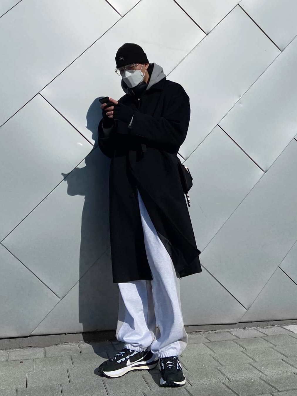 Nike x Sacai VaporWaffle Black White 착용 스타일 - 1