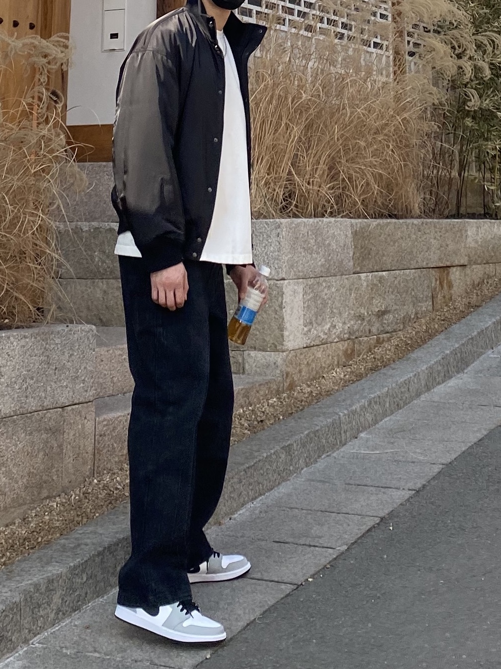 Jordan 1 Low Light Smoke Grey 착용 스타일 - 3