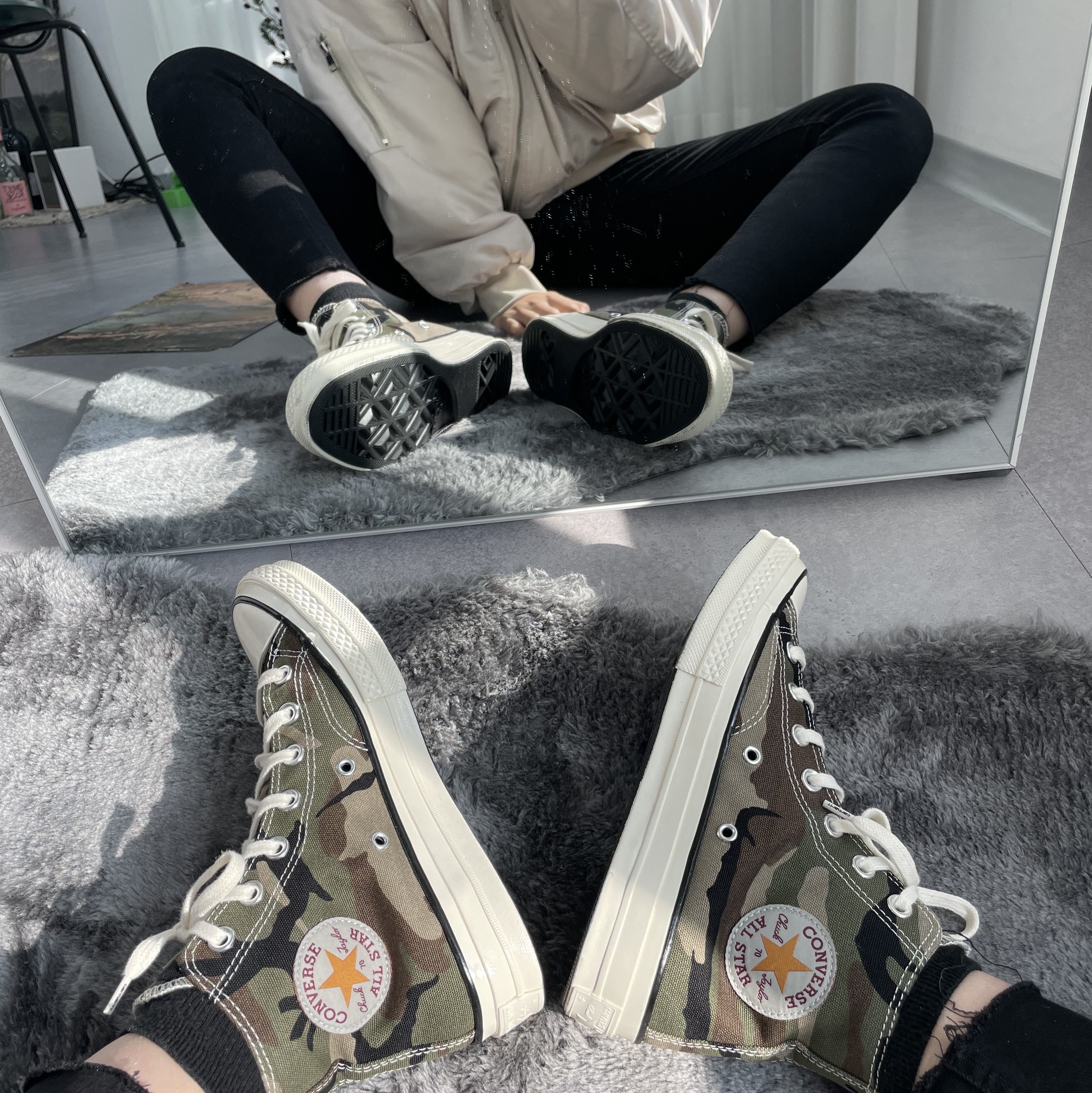 Converse x Carhartt WIP Chuck 70 High Covert Green 착용 스타일 - 2