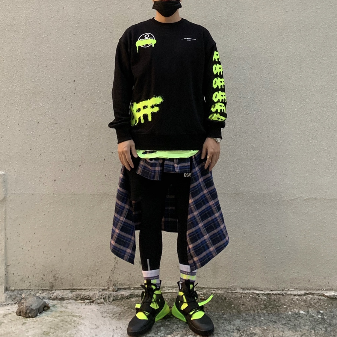 Nike Air Force 270 Utility Volt 착용 스타일