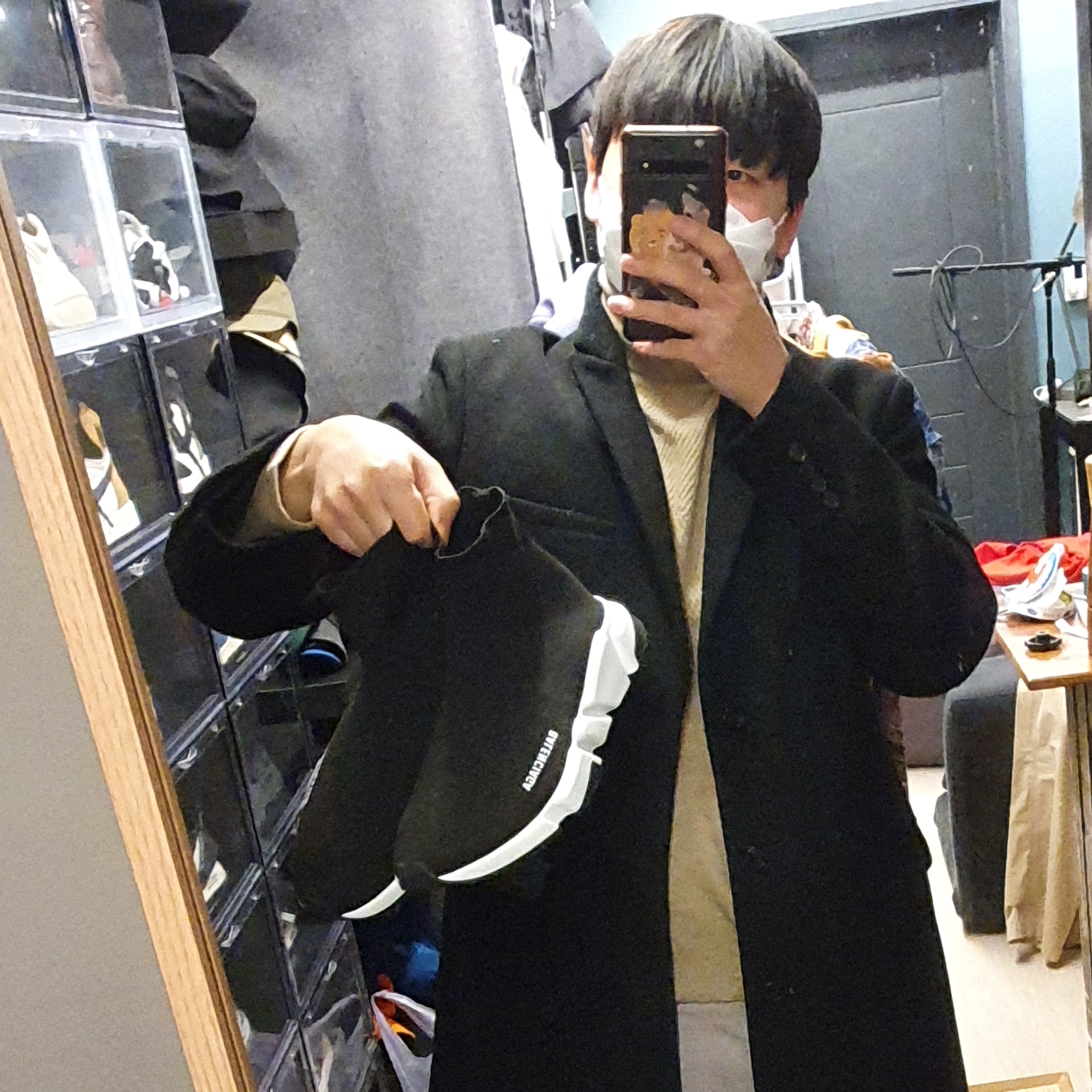 Balenciaga Speed Trainer Black White 2020 착용 스타일