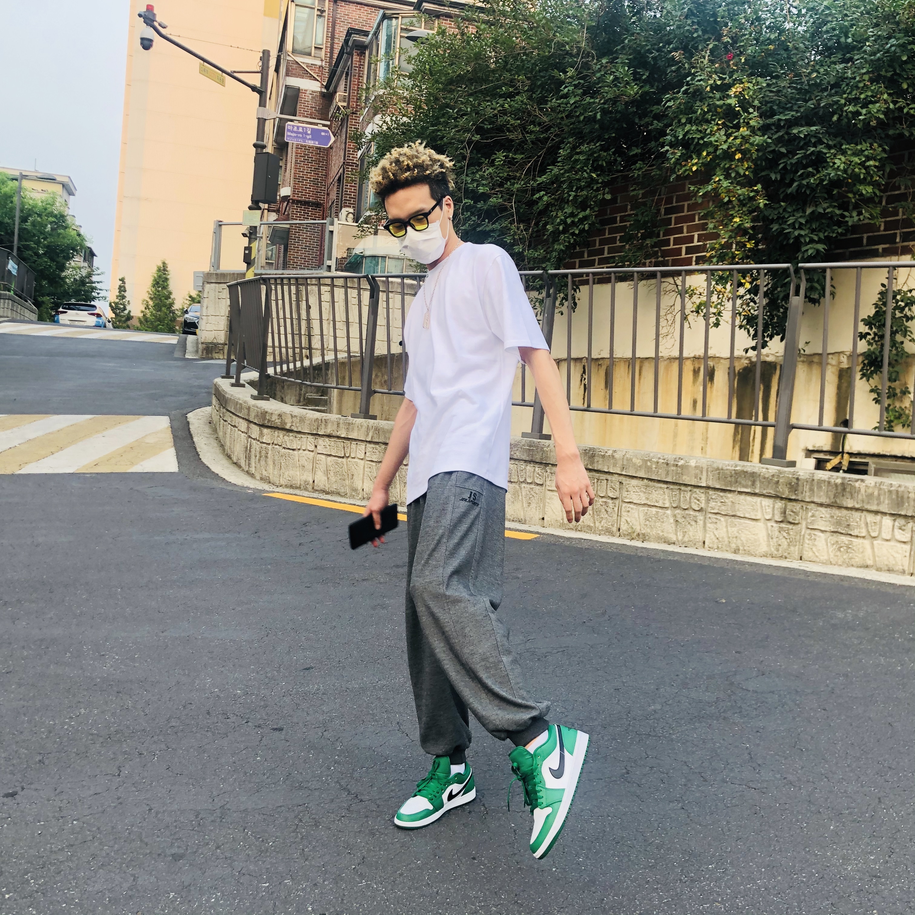 Jordan 1 Low Pine Green 착용 스타일 - 2
