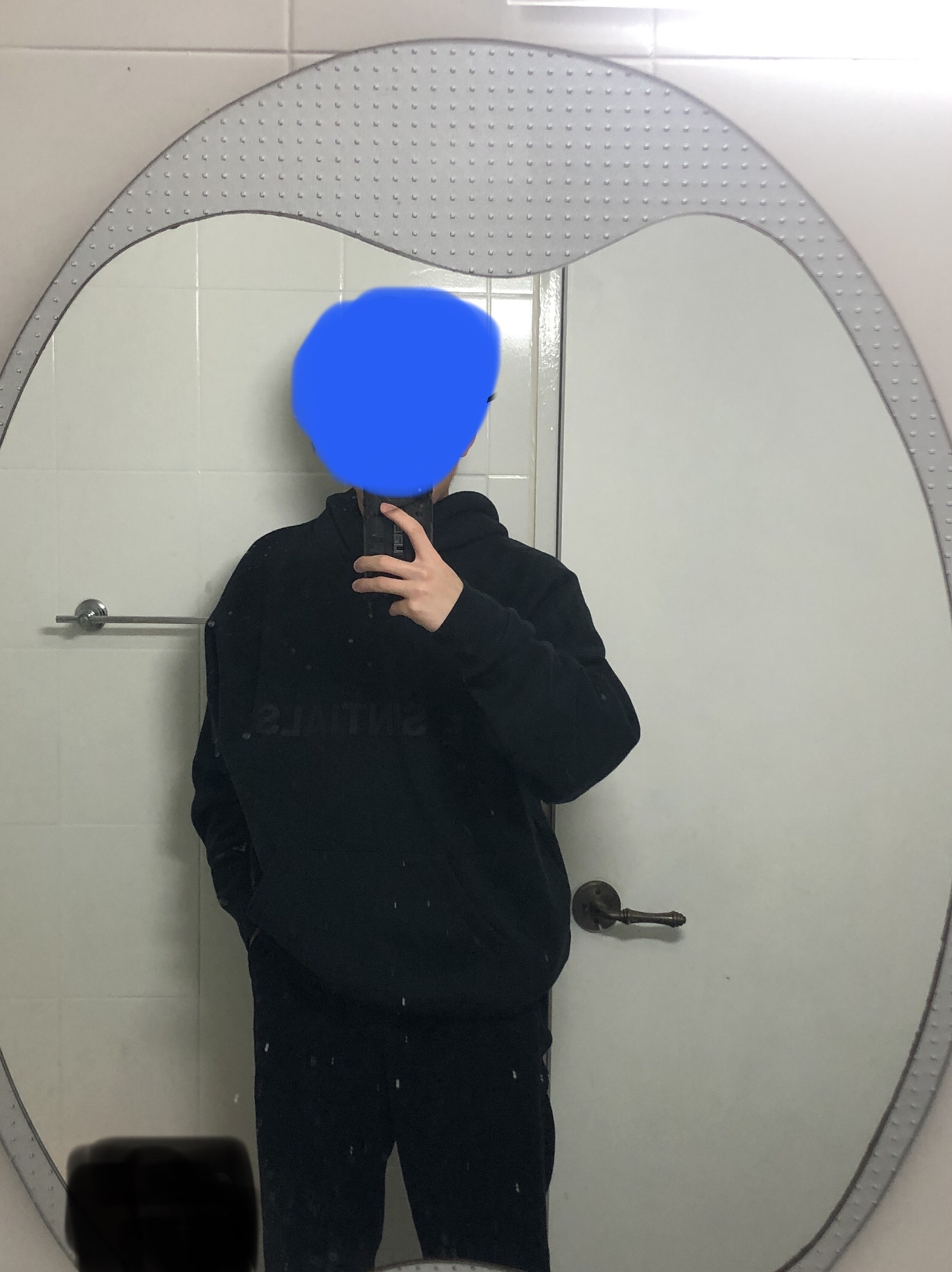 Essentials 3D Silicon Applique Pullover Hoodie Dark Slate/Black 2020 착용 스타일