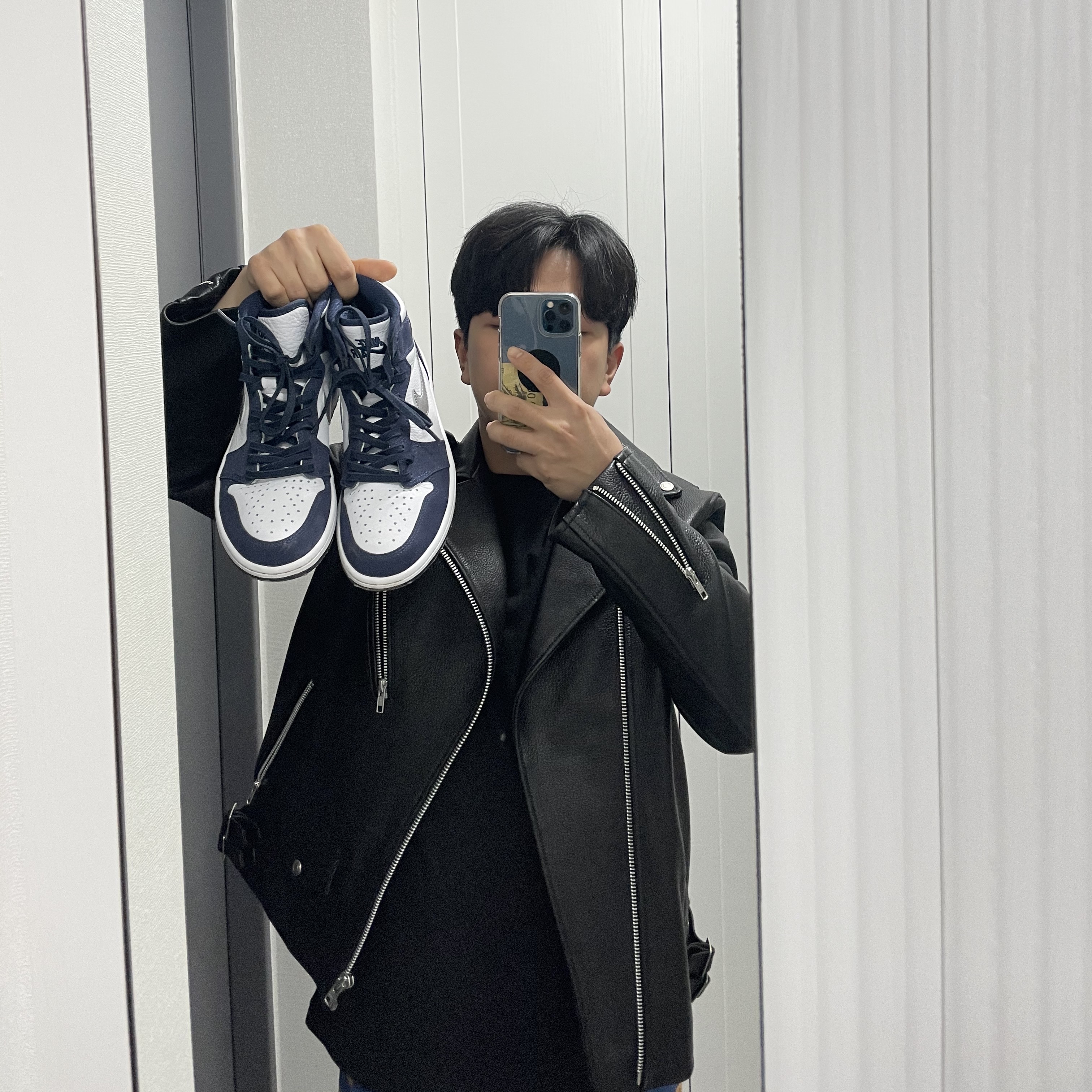 Jordan 1 Retro High OG CO.JP Midnight Navy 착용 스타일