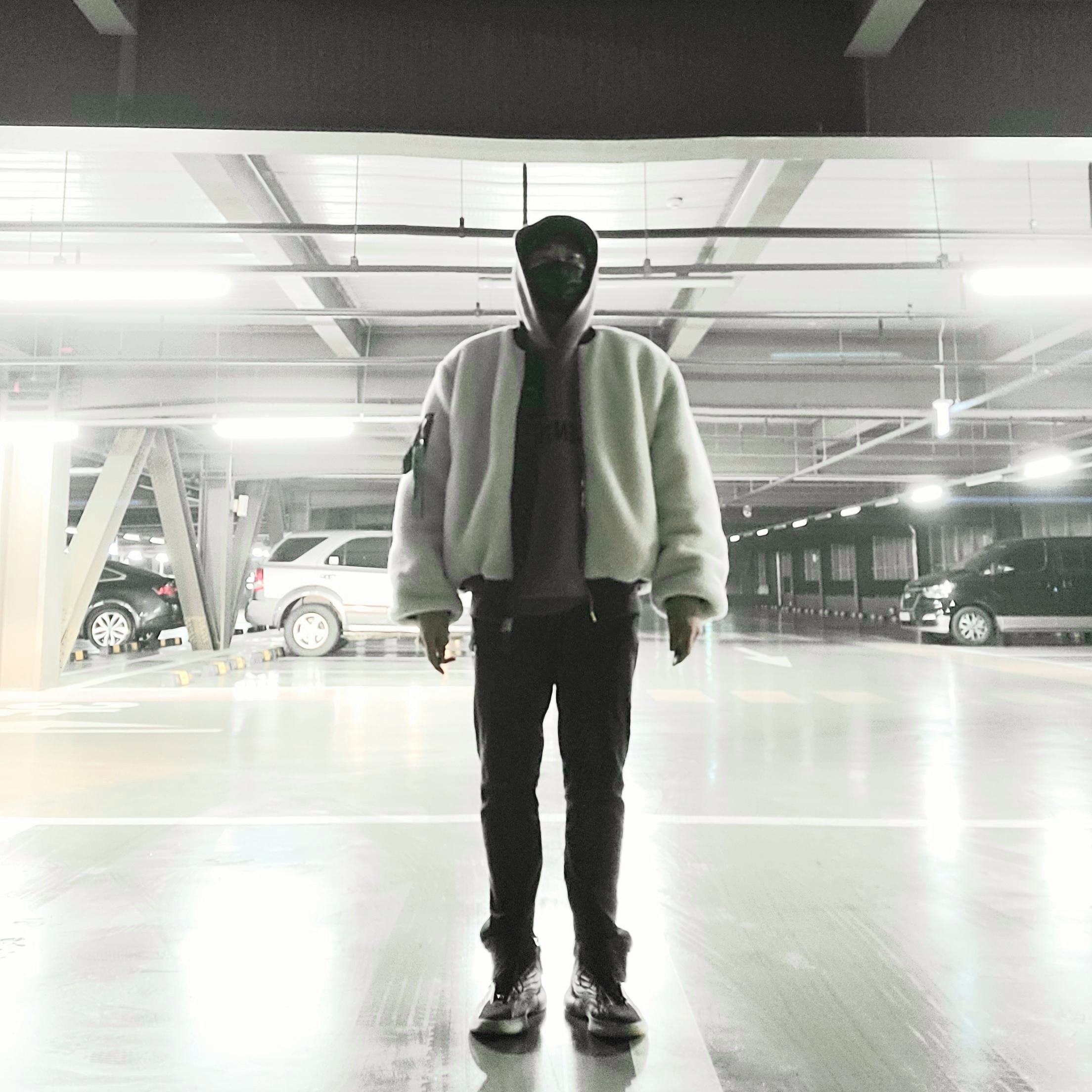 Adidas Yeezy QNTM Barium, Essentials Knit Hoodie Taupe - 20FW 착용 스타일