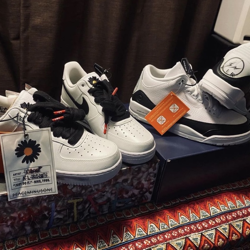 Jordan 3 x Fragment Retro SP White Black, Nike x Peaceminusone Air Force 1 Low Para-Noise 2.0 착용 스타일