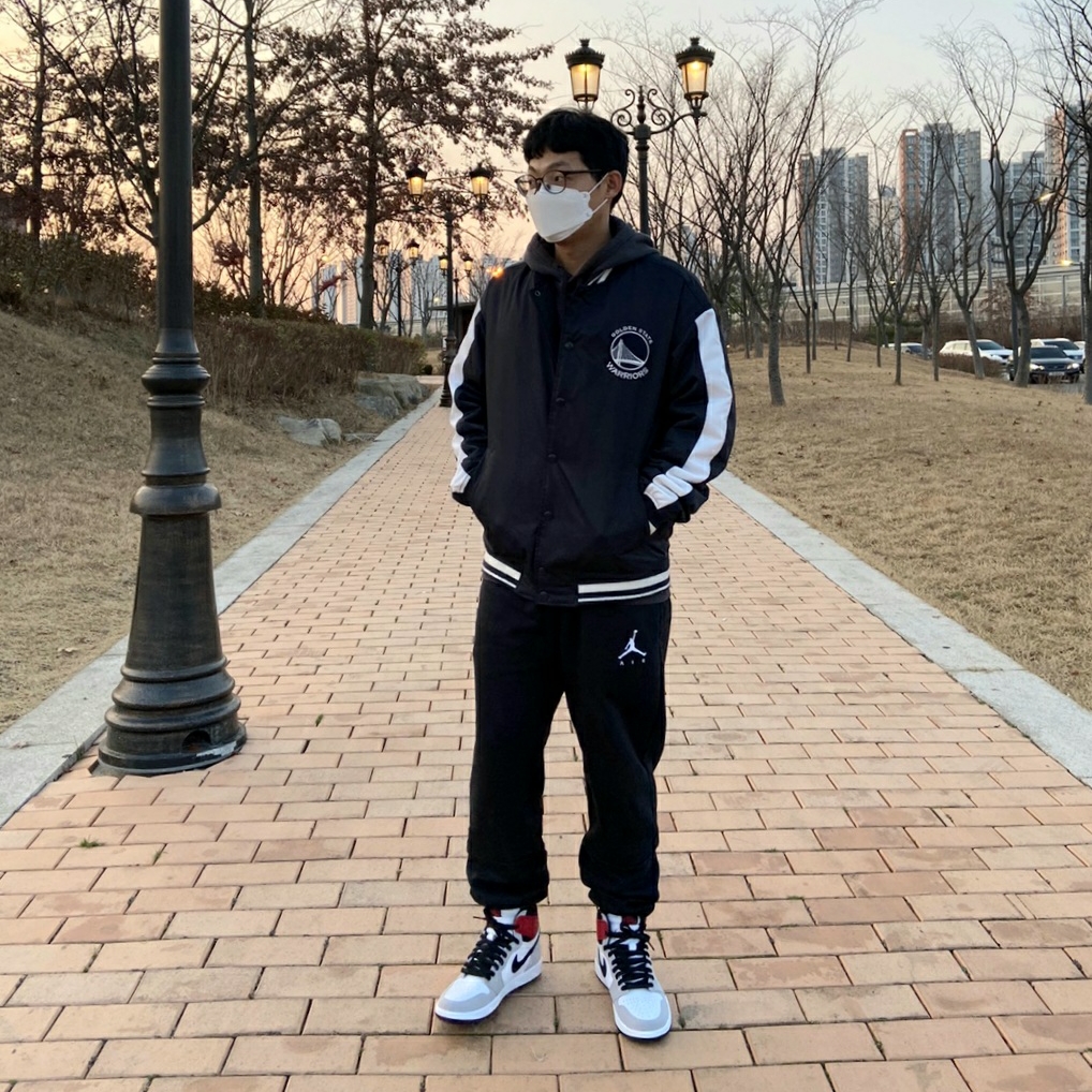 Jordan 1 Retro High OG Light Smoke Grey 착용 스타일