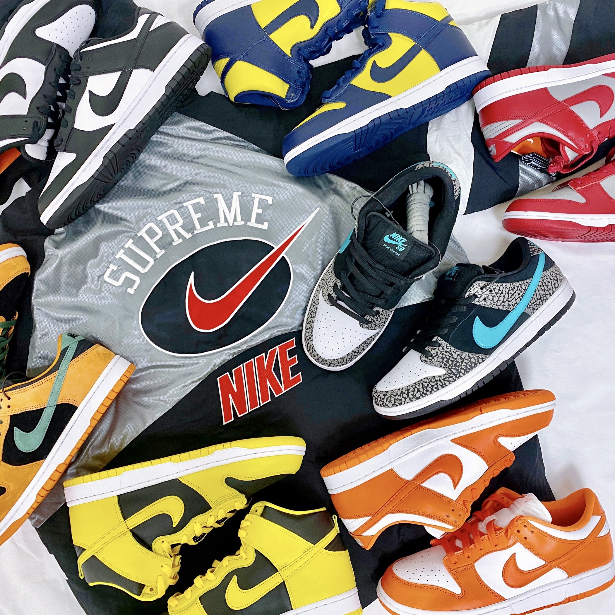 Nike Dunk High SP Maize & Blue, Nike SB Dunk Low Pro Clear Jade 착용 스타일