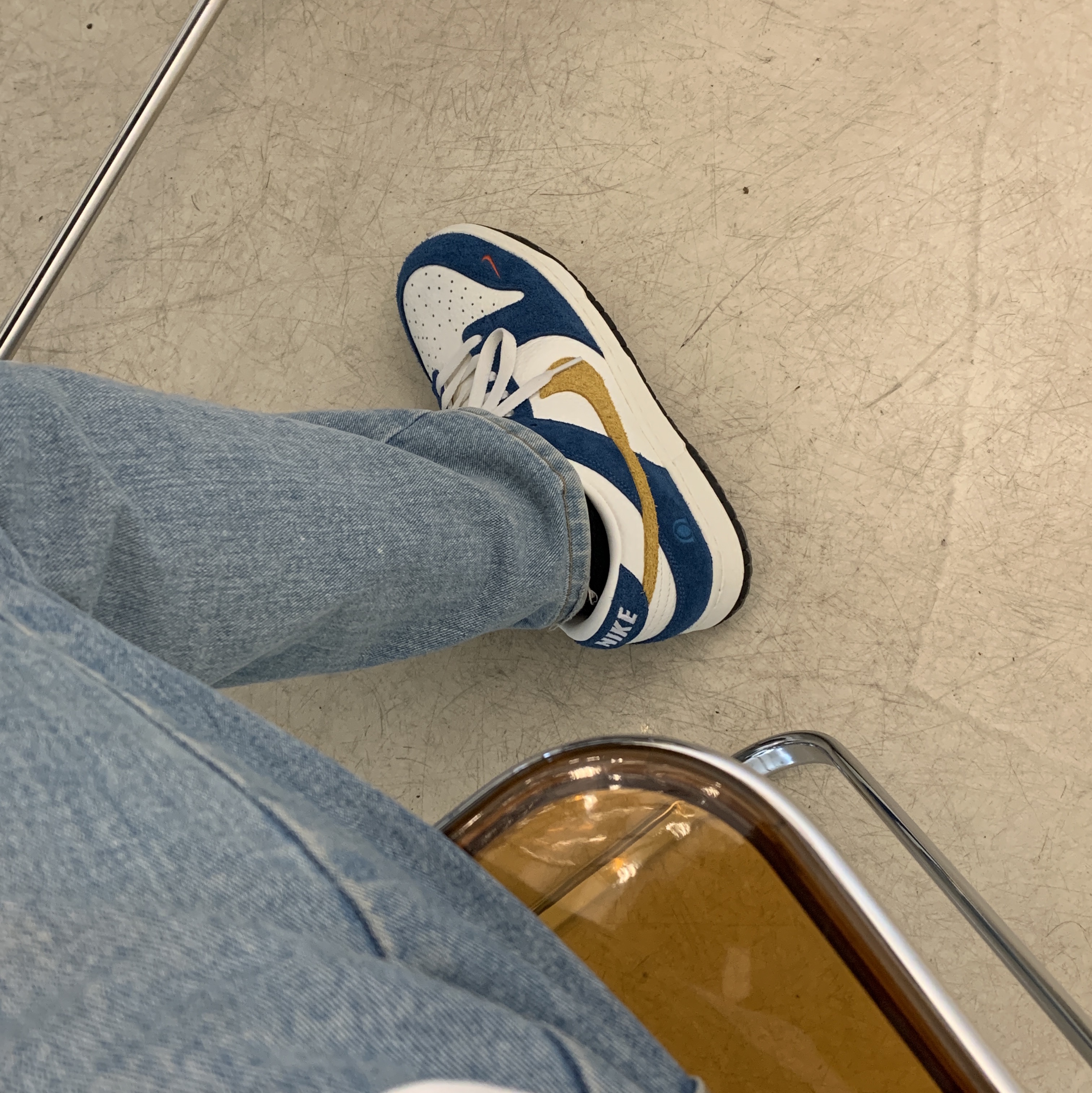 Nike x Kasina Dunk Low 80's Bus 착용 스타일