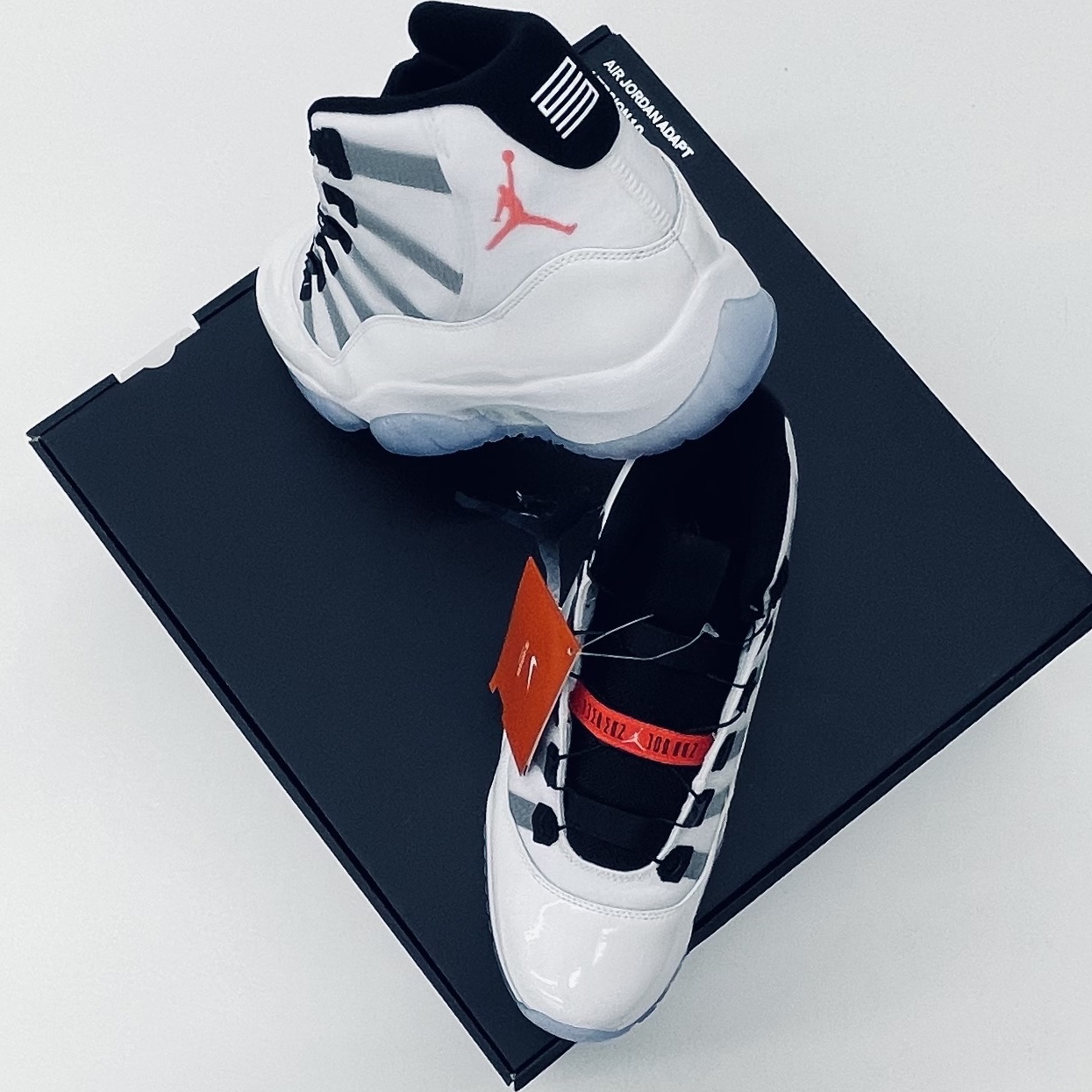 Jordan 11 Adapt (KR Charger) 착용 스타일