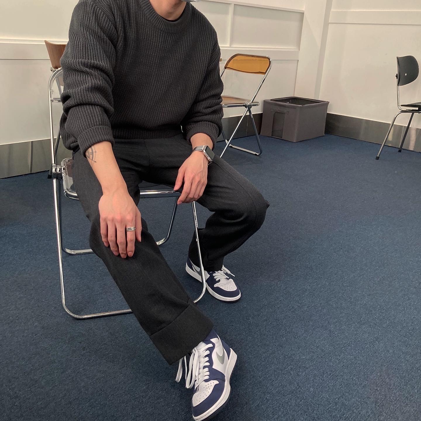 Jordan 1 Retro High OG CO.JP Midnight Navy 착용 스타일