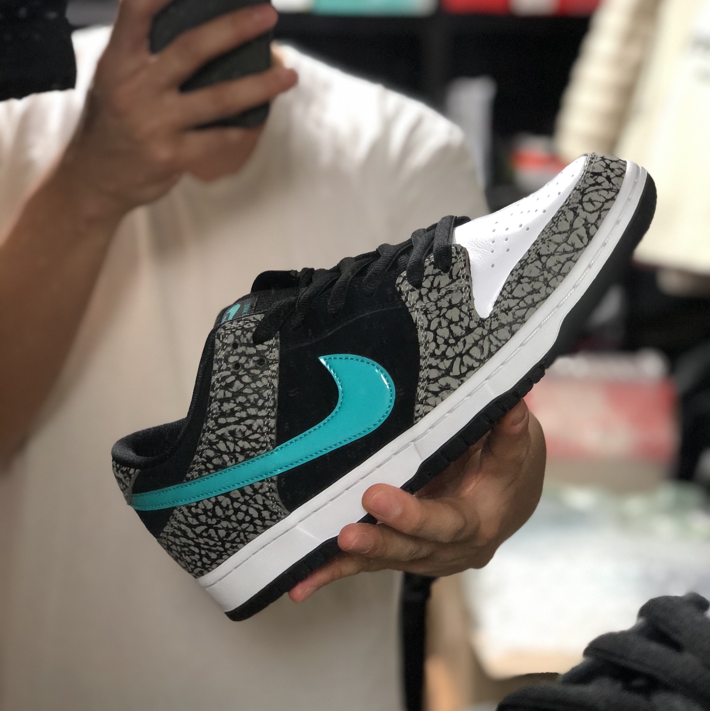 Nike SB Dunk Low Pro Clear Jade 착용 스타일