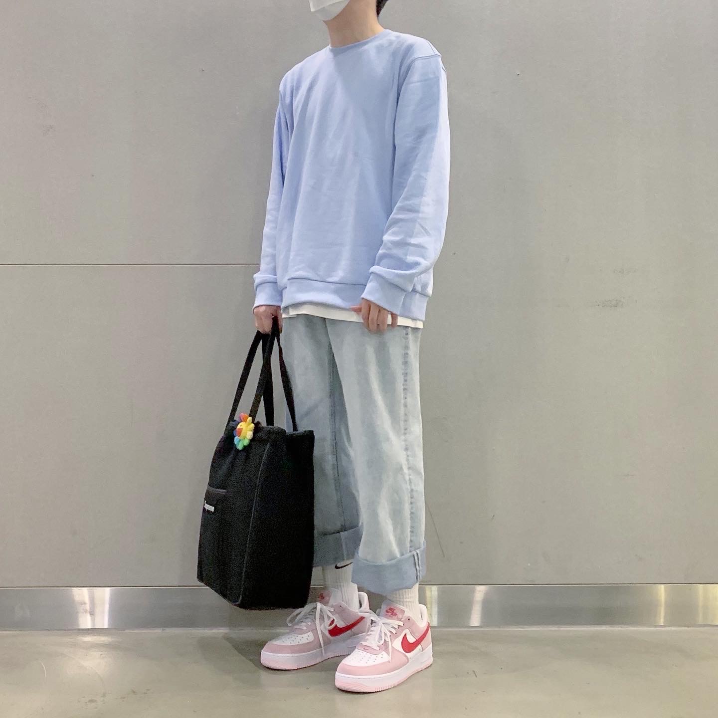 Nike Air Force 1 '07 QS Valentine's Day 착용 스타일 - 2