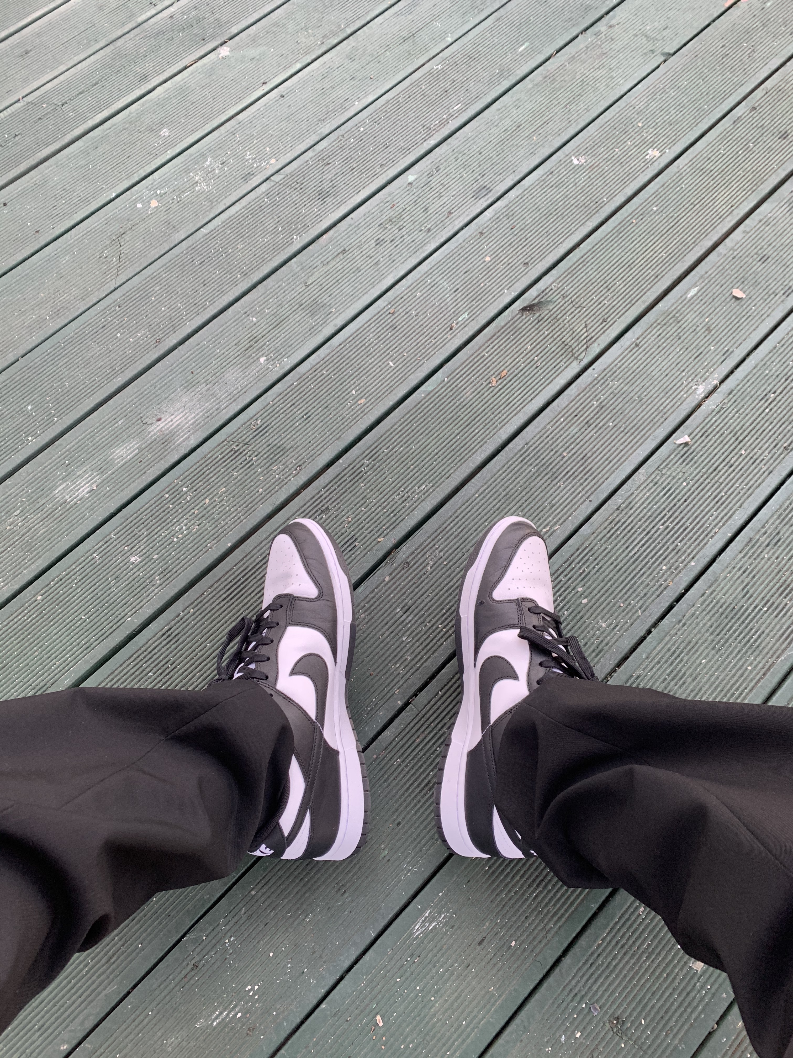 Nike Dunk Low Retro Black 착용 스타일 - 1
