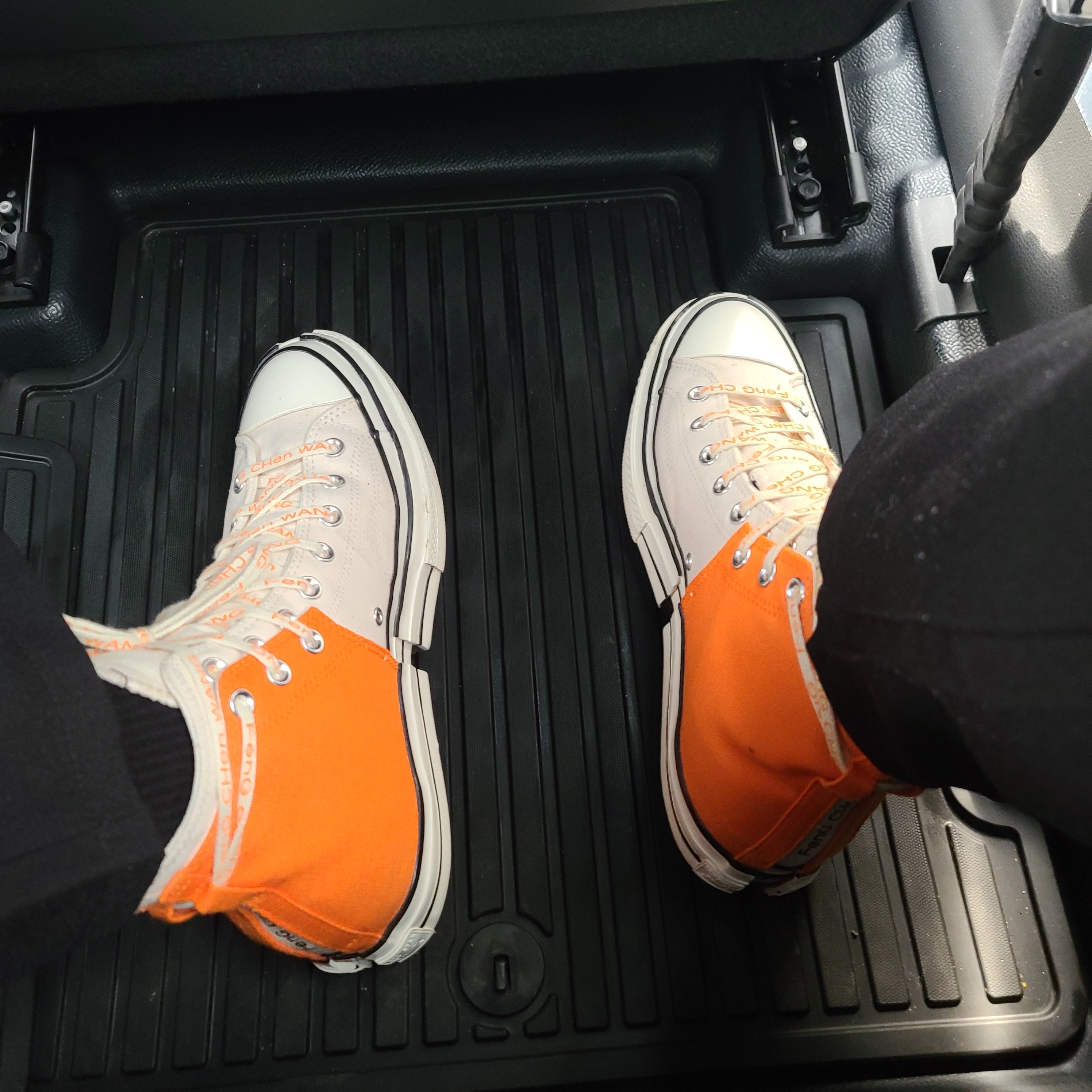 Converse x Feng Chen Wang Chuck 70 2-in-1 Persimmon Orange 착용 스타일 - 4