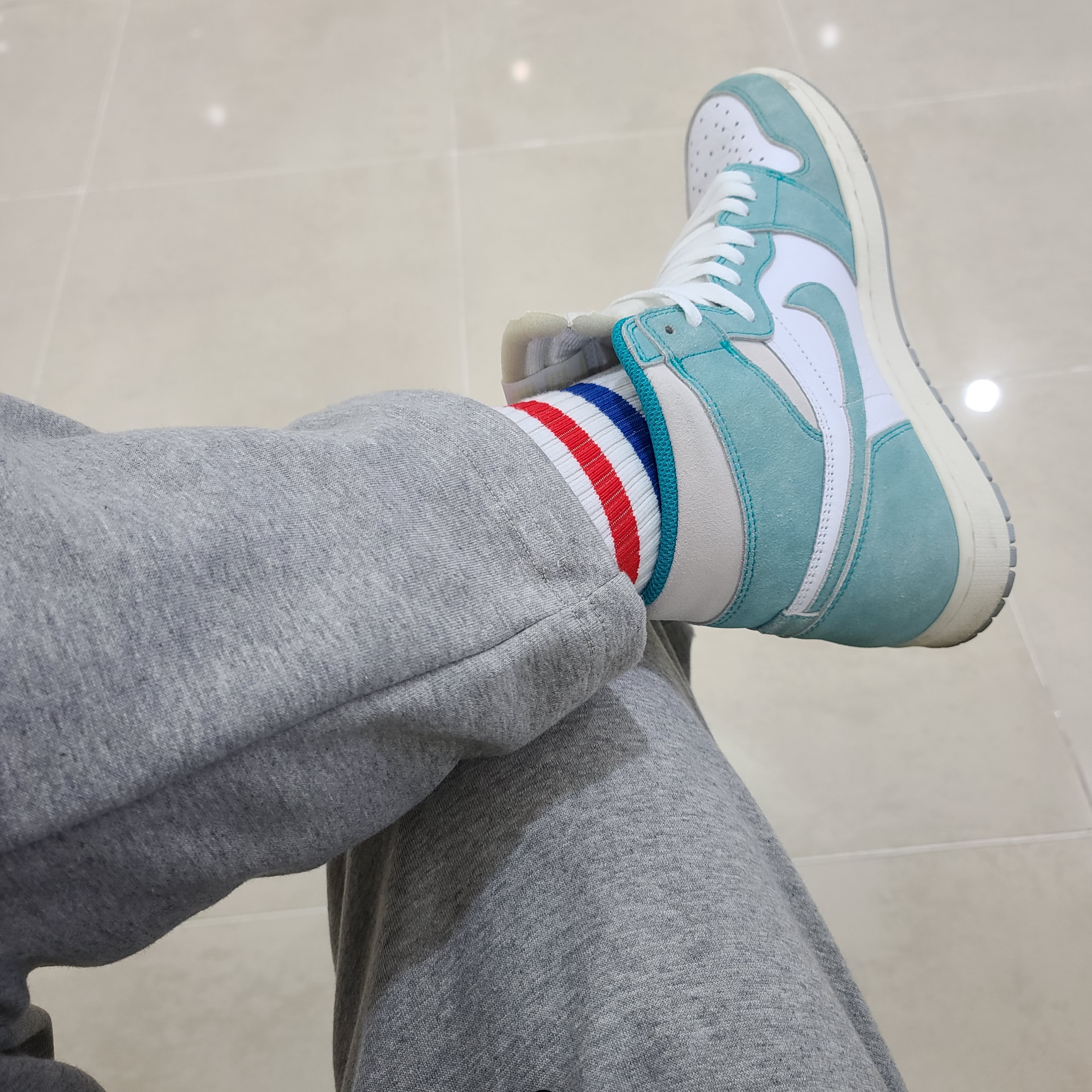 Jordan 1 Retro High OG Turbo Green 착용 스타일