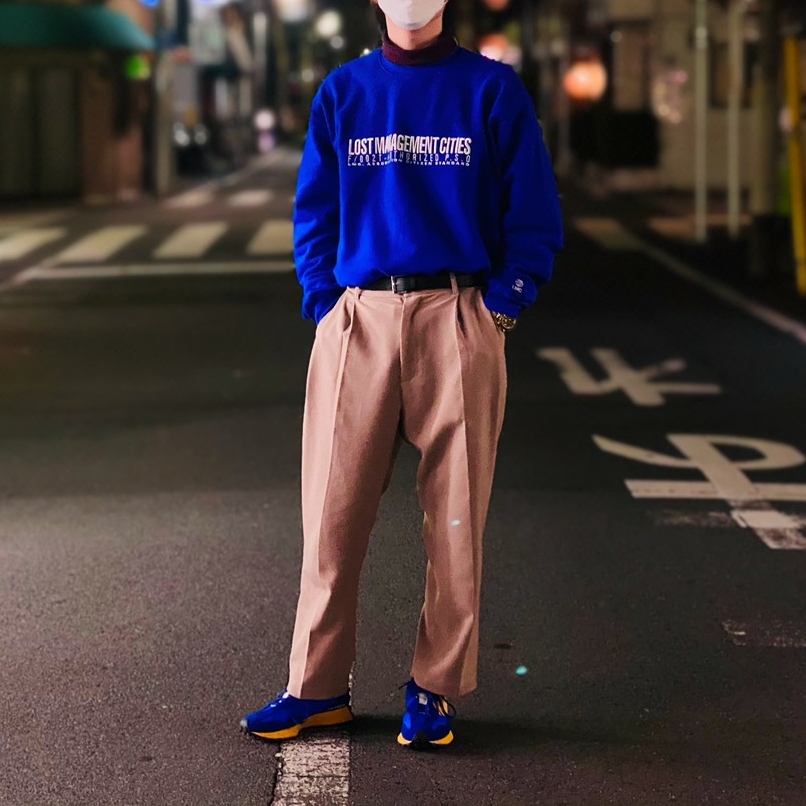 New Balance 327 Blue 착용 스타일