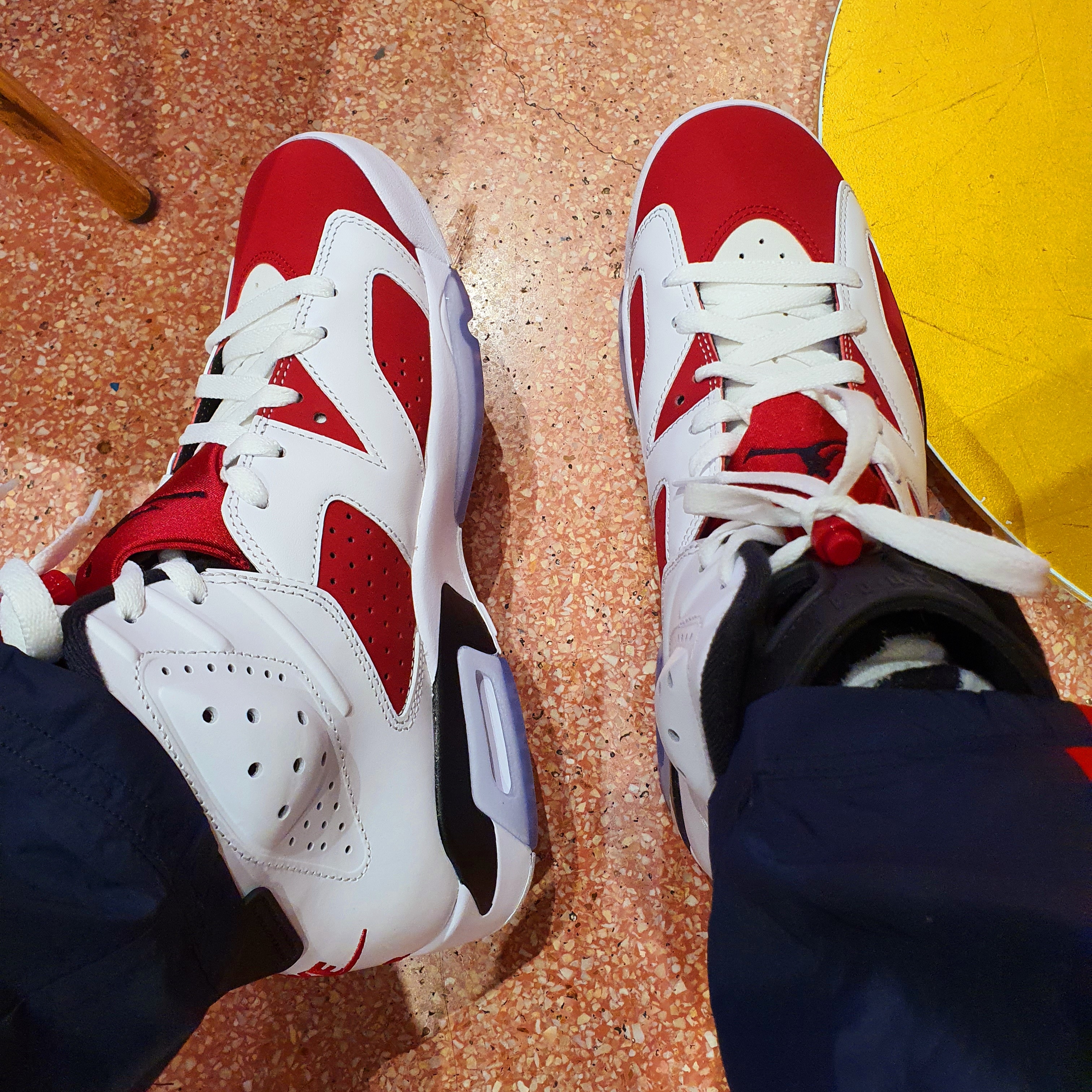 Jordan 6 Retro Carmine 2021 착용 스타일