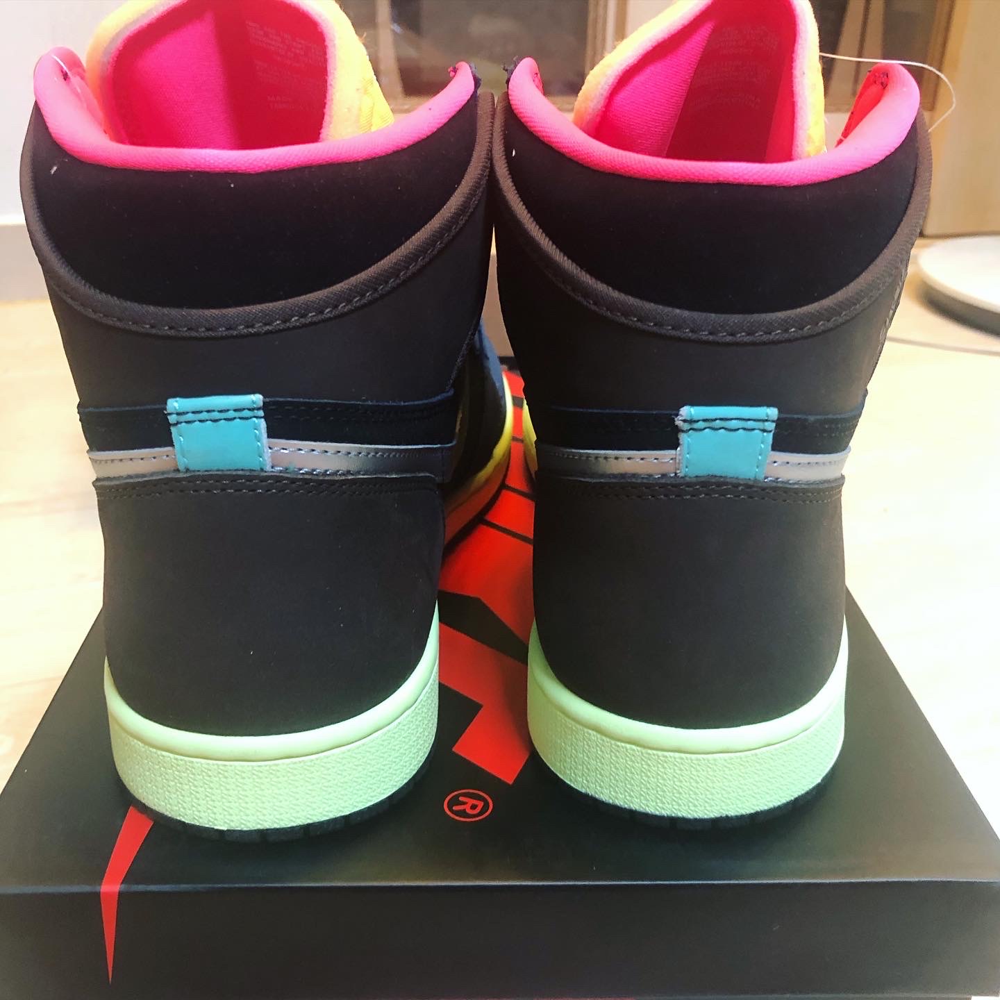 Jordan 1 Retro High Baroque Brown 착용 스타일 - 5