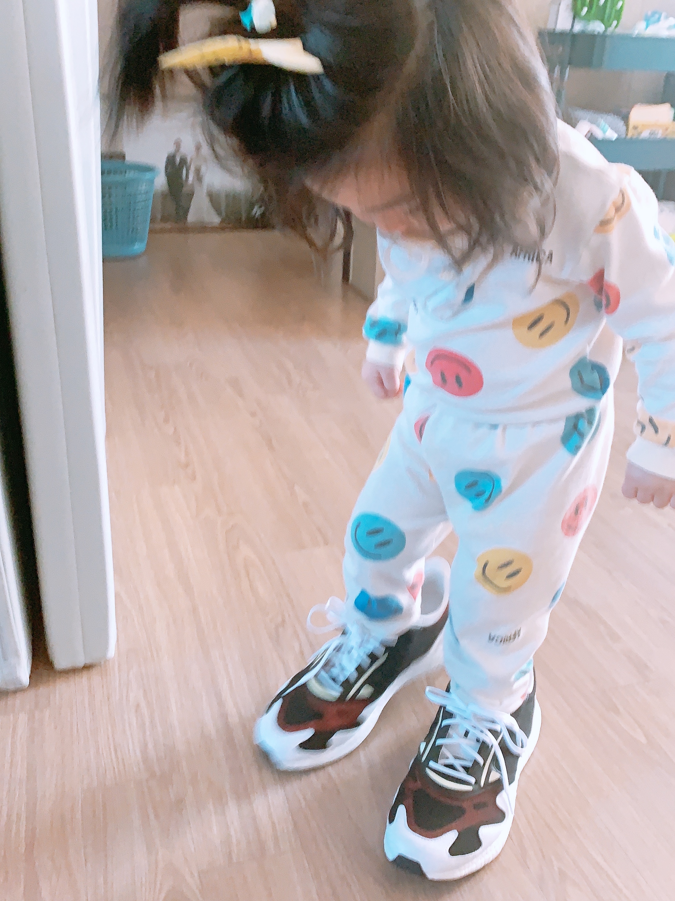 Y-3 Rhisu Run Multi 착용 스타일 - 4