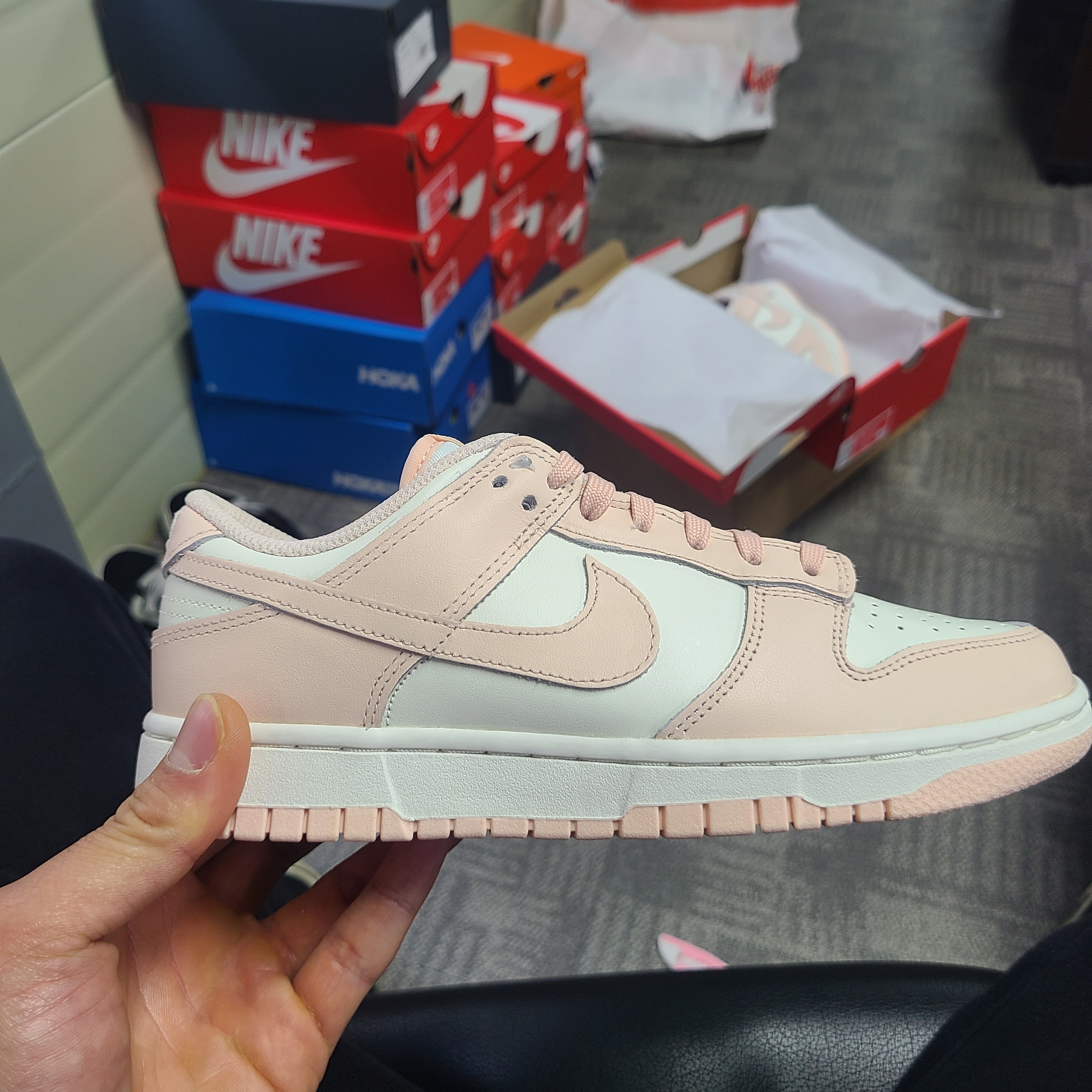 (W) Nike Dunk Low Orange Pearl 착용 스타일