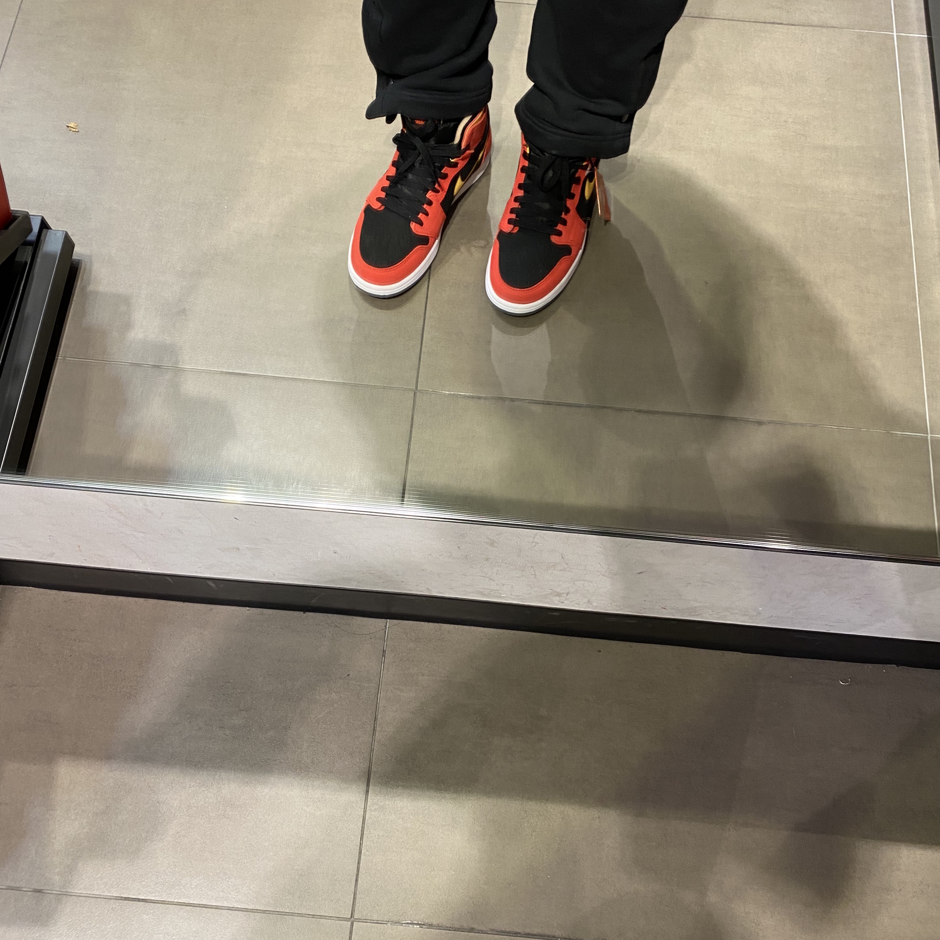 Jordan 1 Zoom Air CMFT Chile Red 착용 스타일