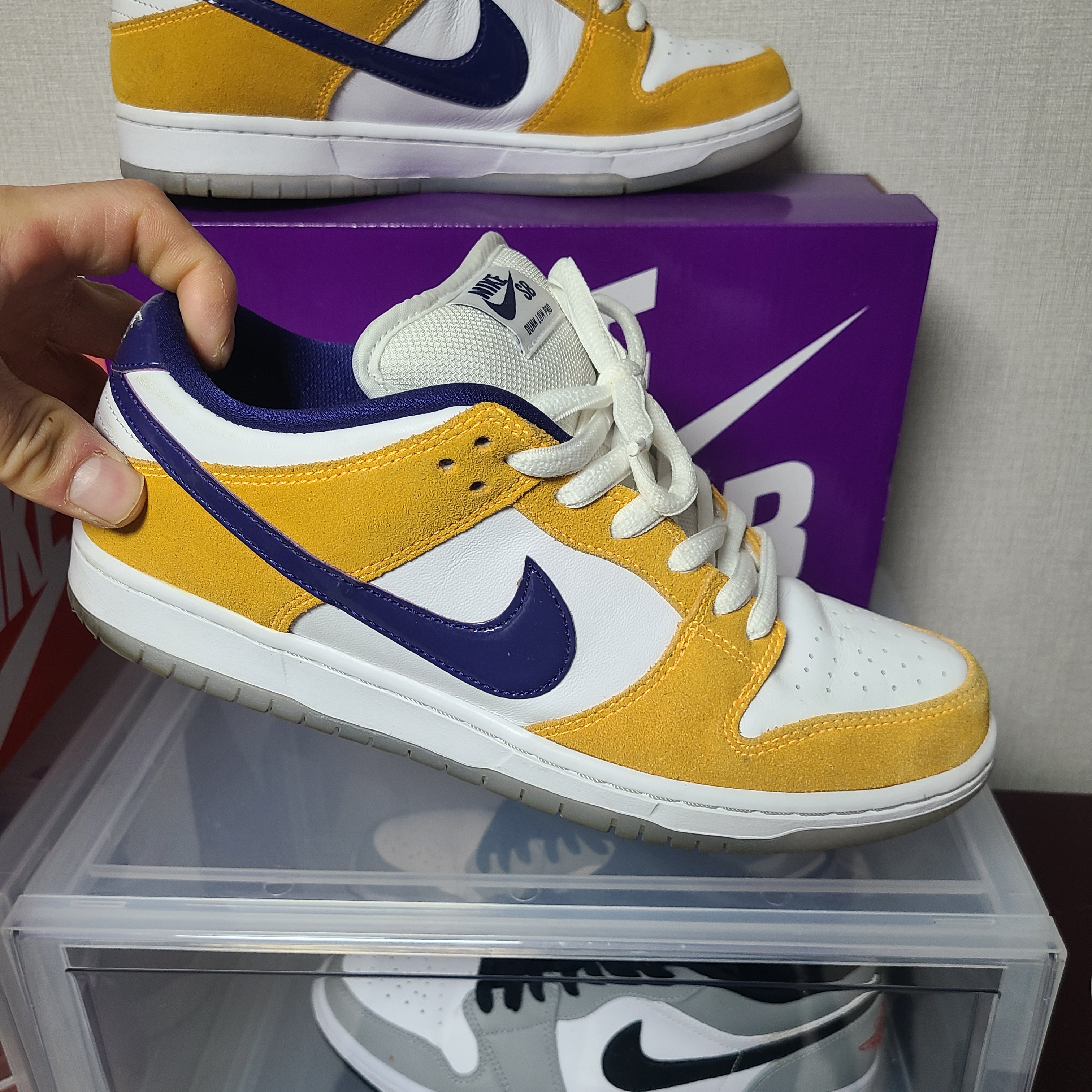 Nike SB Dunk Low Laser Orange 착용 스타일