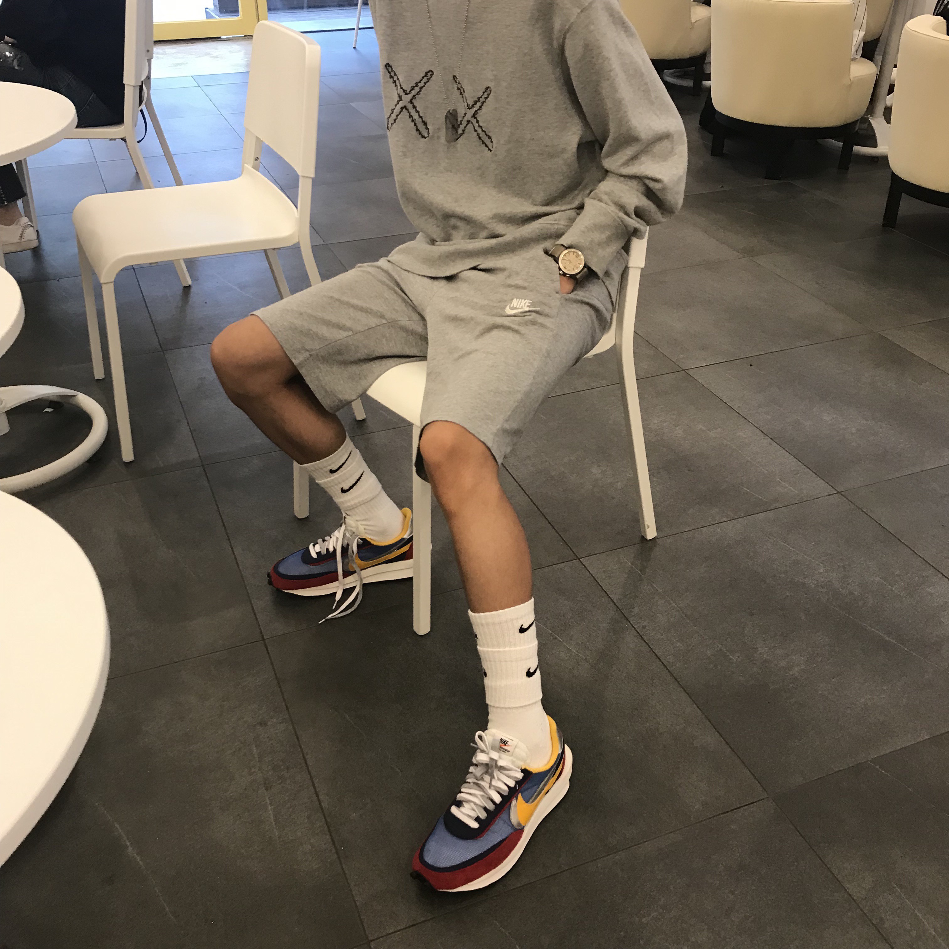 Nike x Sacai LDWaffle Blue Multi 착용 스타일