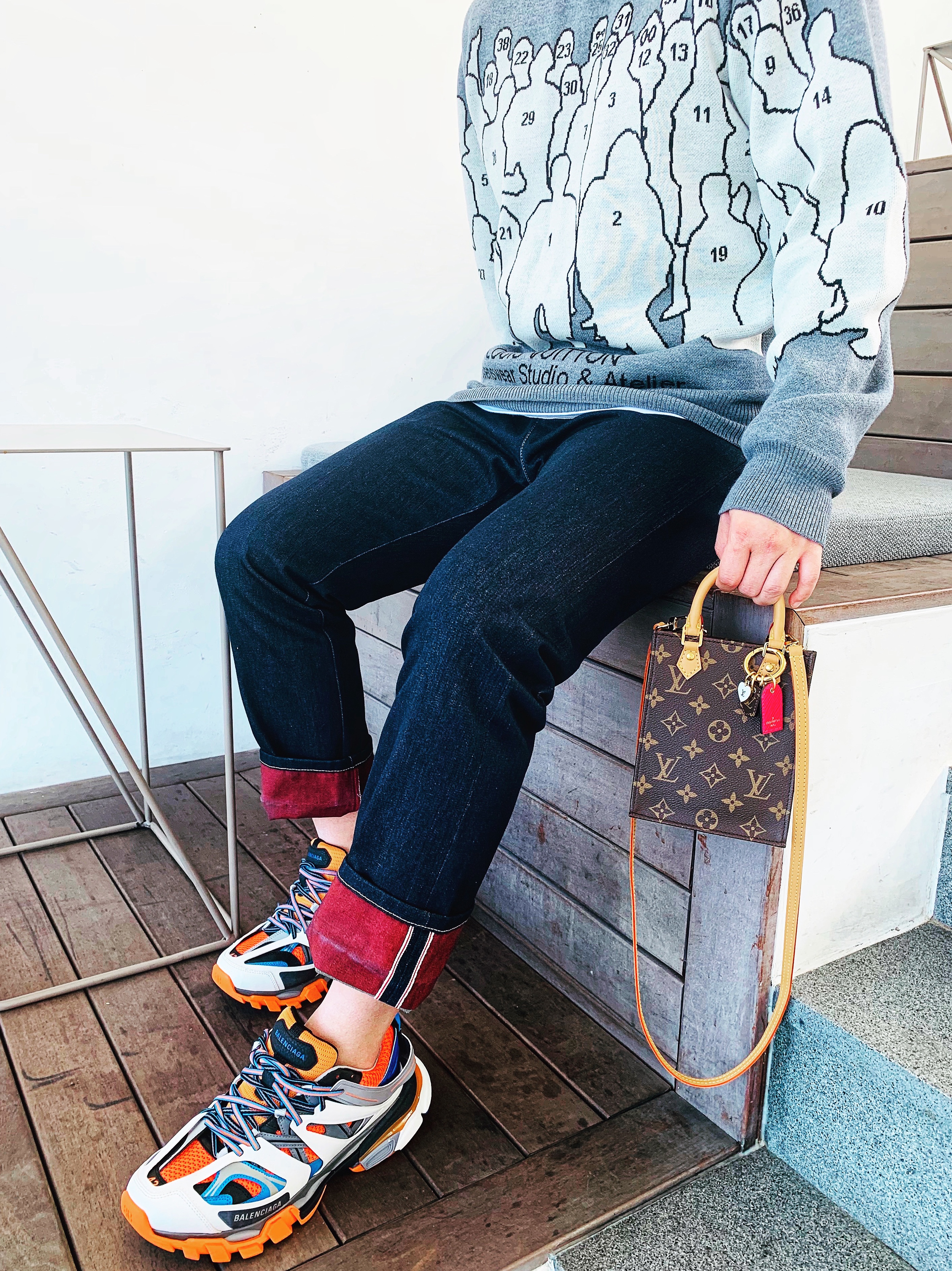 Balenciaga Track Sneakers Orange Grey 착용 스타일