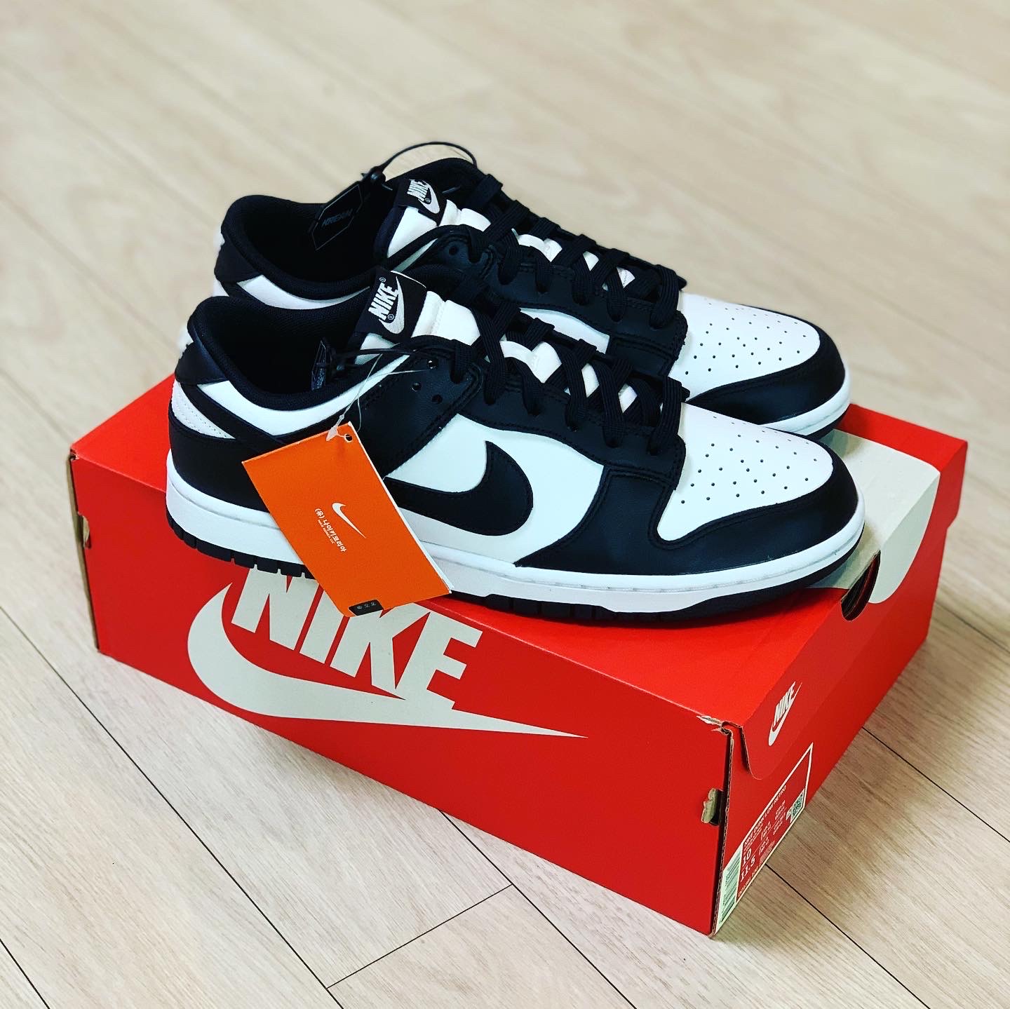Nike Dunk Low Retro Black 착용 스타일