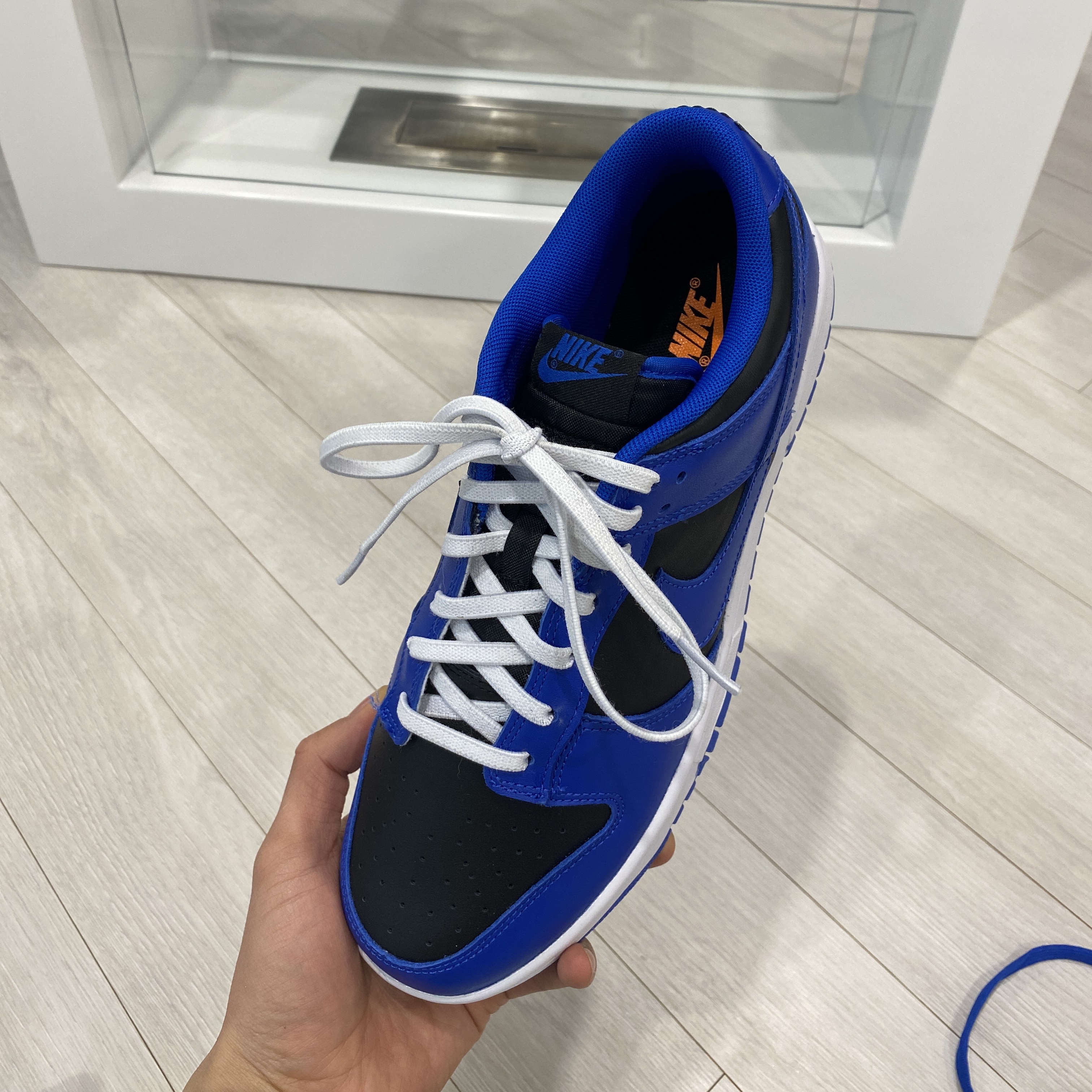 Nike Dunk Low Retro Hyper Cobalt 착용 스타일 - 5