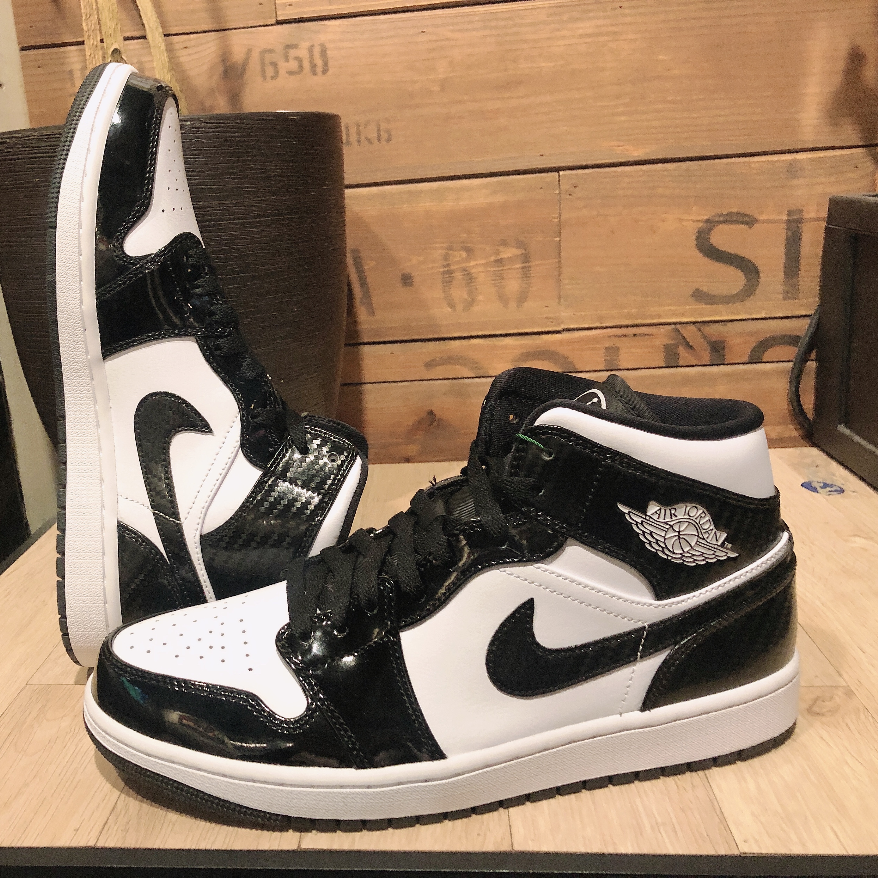 Jordan 1 Mid SE ASW Black 착용 스타일 - 1
