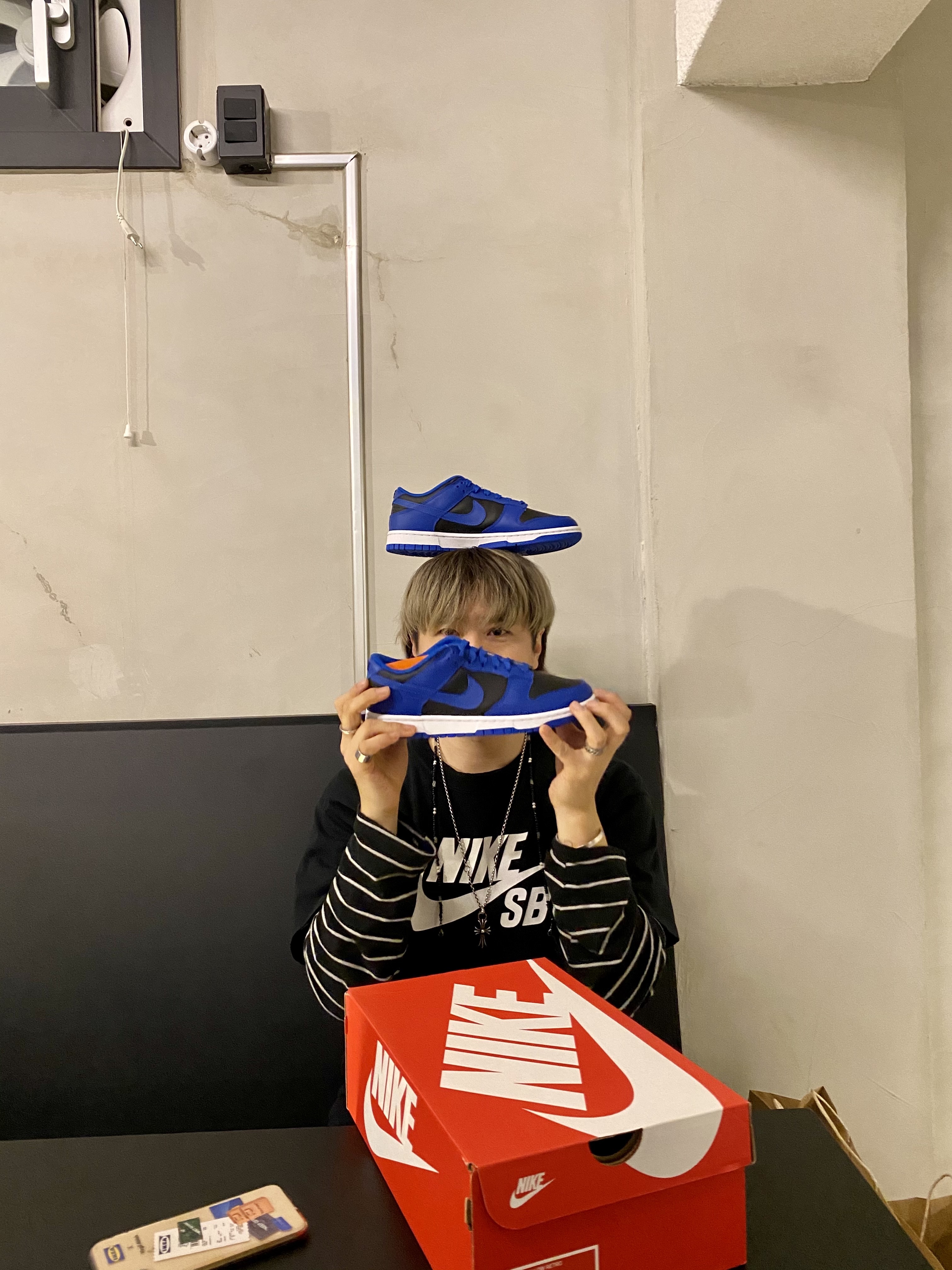 Nike Dunk Low Retro Hyper Cobalt 착용 스타일