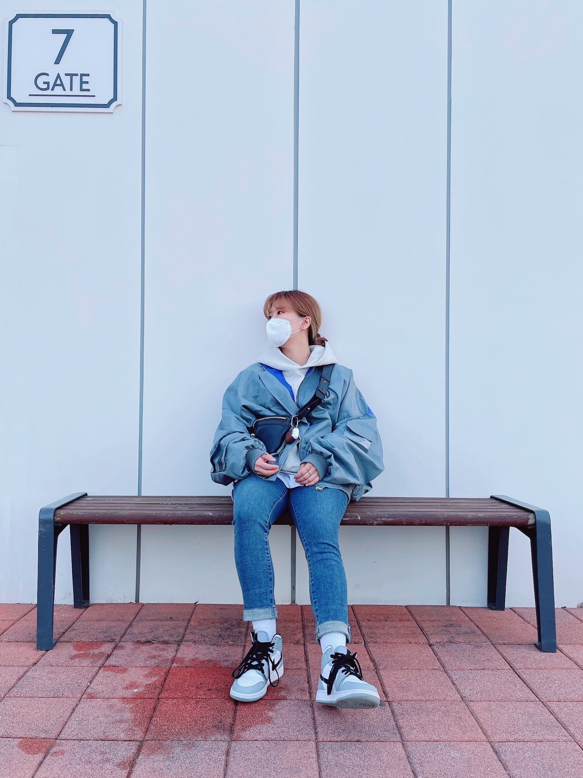 (GS) Jordan 1 Mid Light Smoke Grey, Essentials 3D Silicon Applique Pullover Hoodie Oatmeal/Oatmeal Heather/Light Heather Oatmeal 2020 착용 스타일